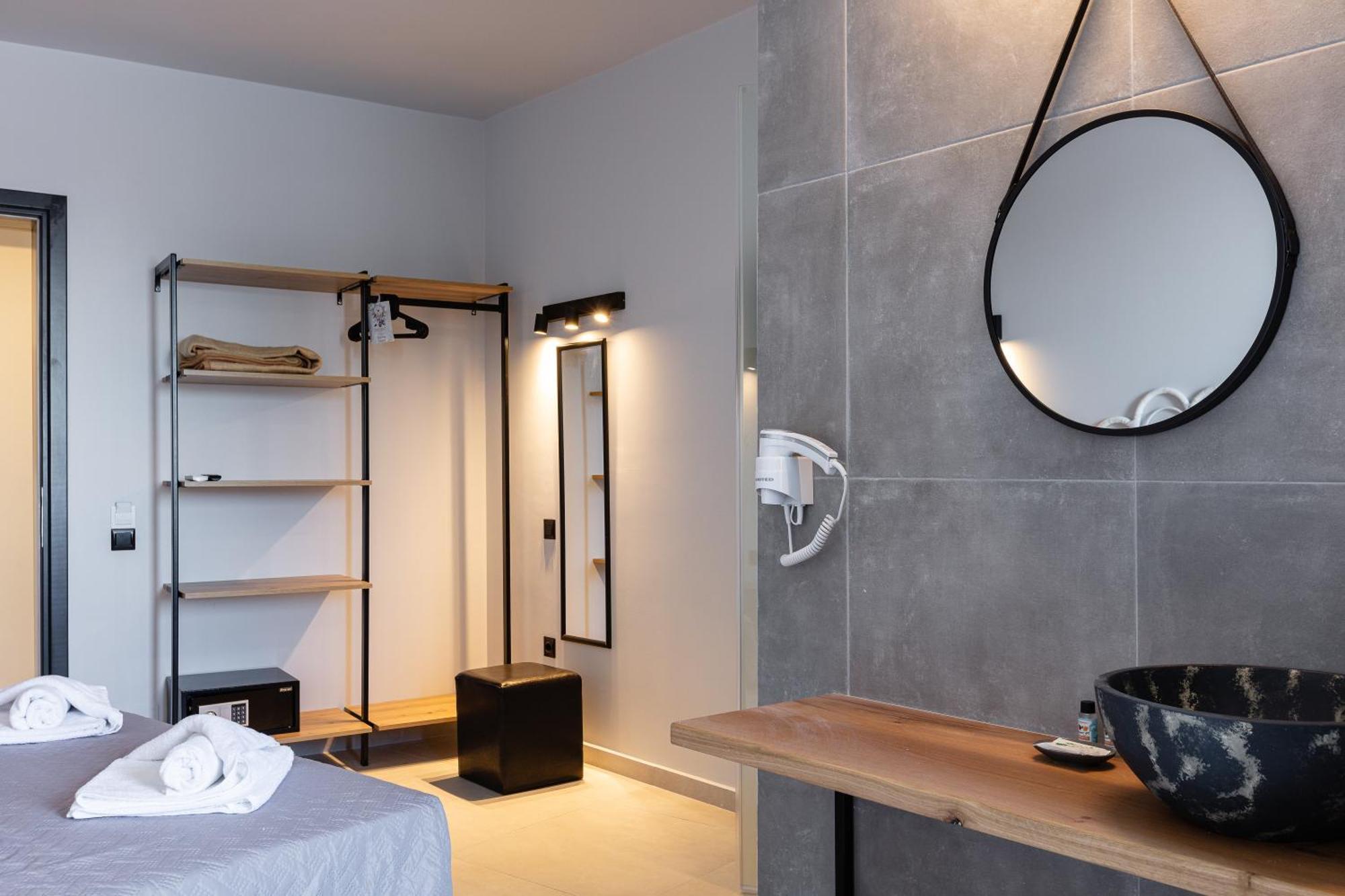 Hotel Areti 2*
