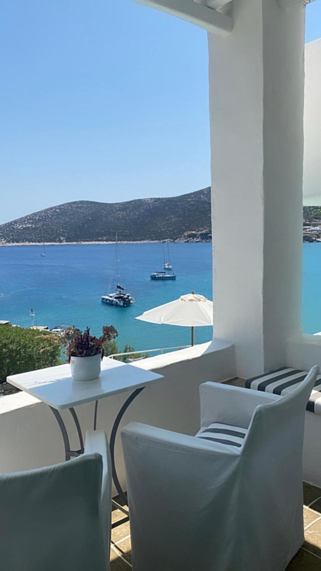 Niriedes Aparthotel 4*