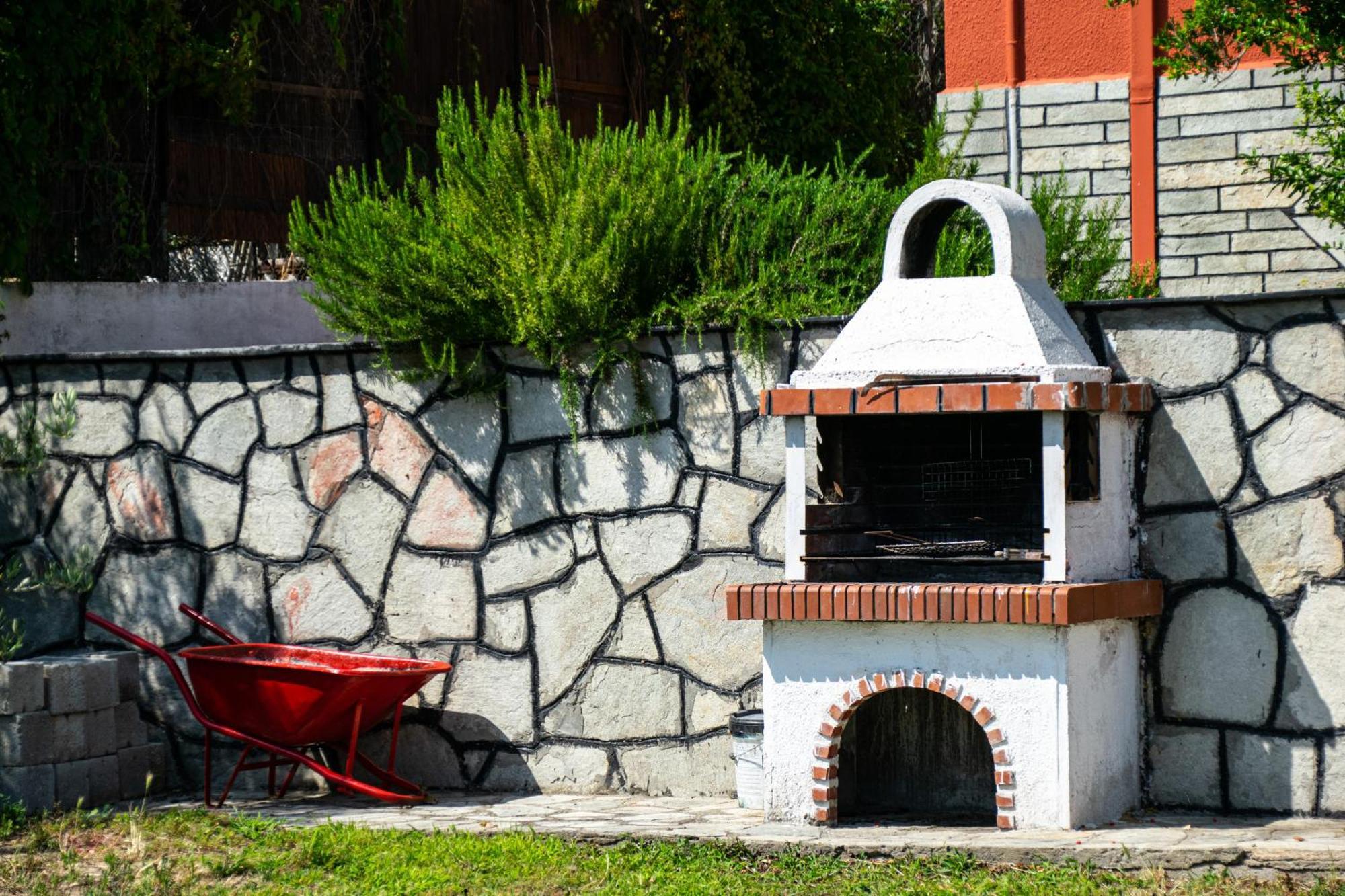 Paradise Residency Nea Iraklitsa