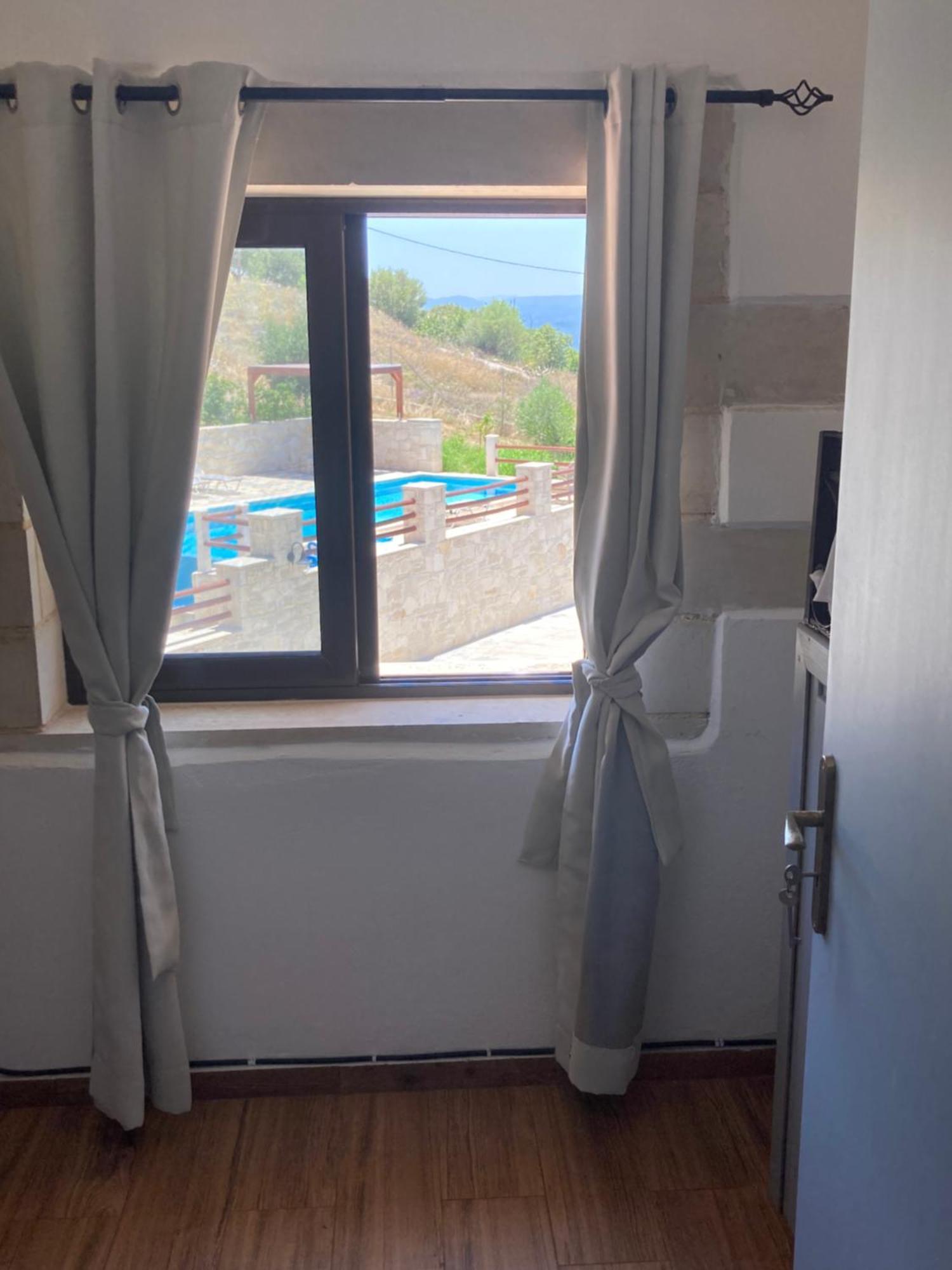Apartment Anemos Exopoli