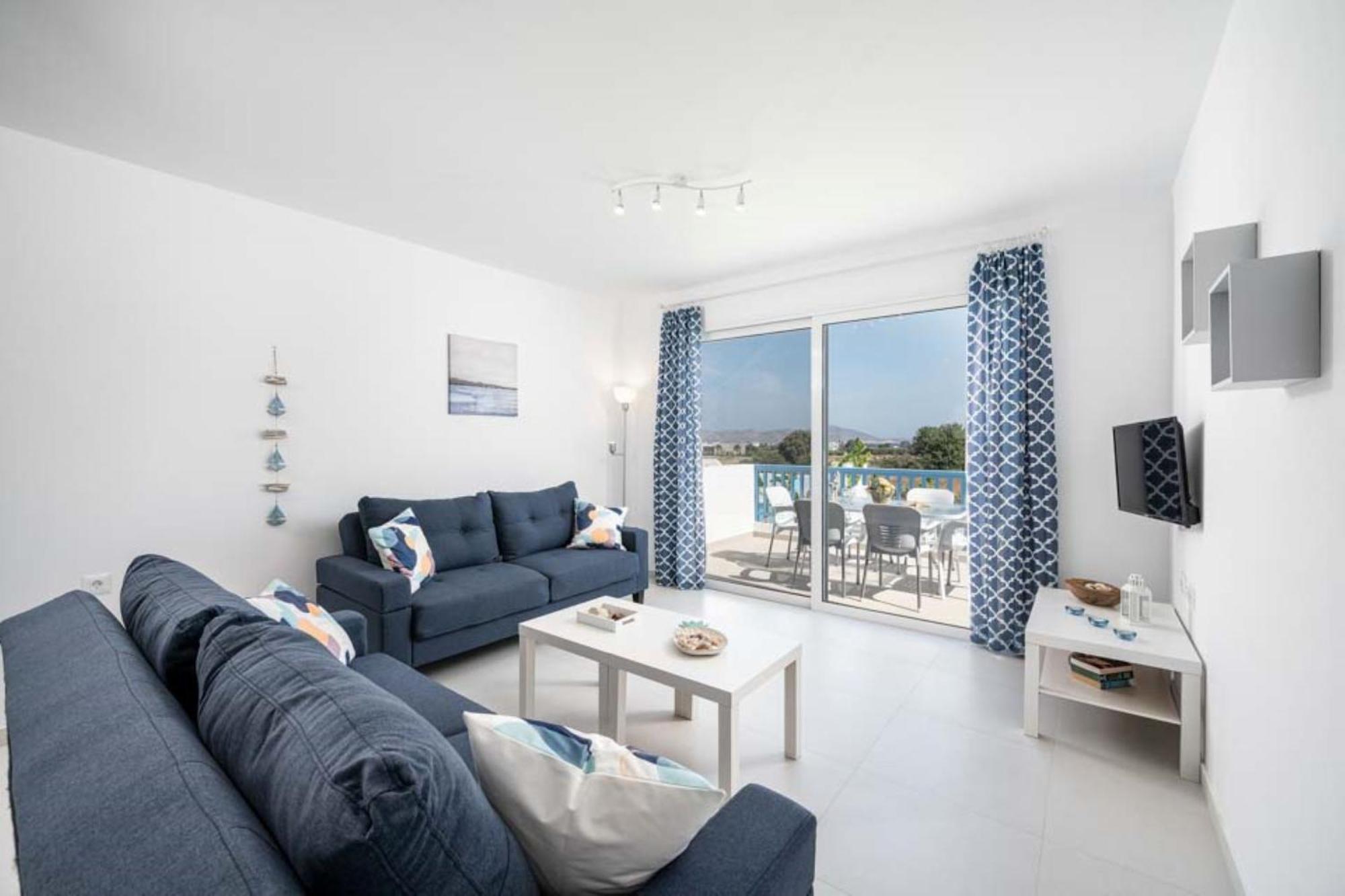 Xenos 7 With A Private Pool Near The Sea Villa