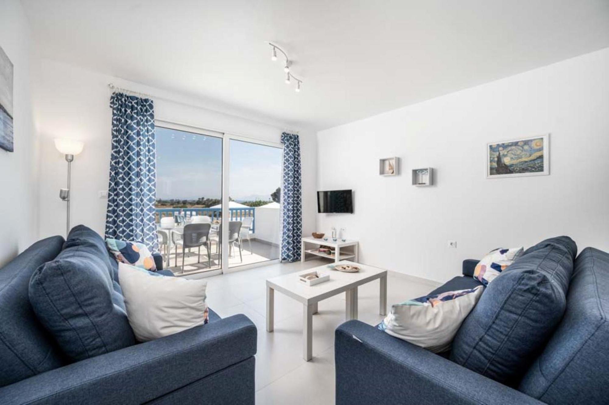 Villa Xenos 7 With A Private Pool Near The Sea