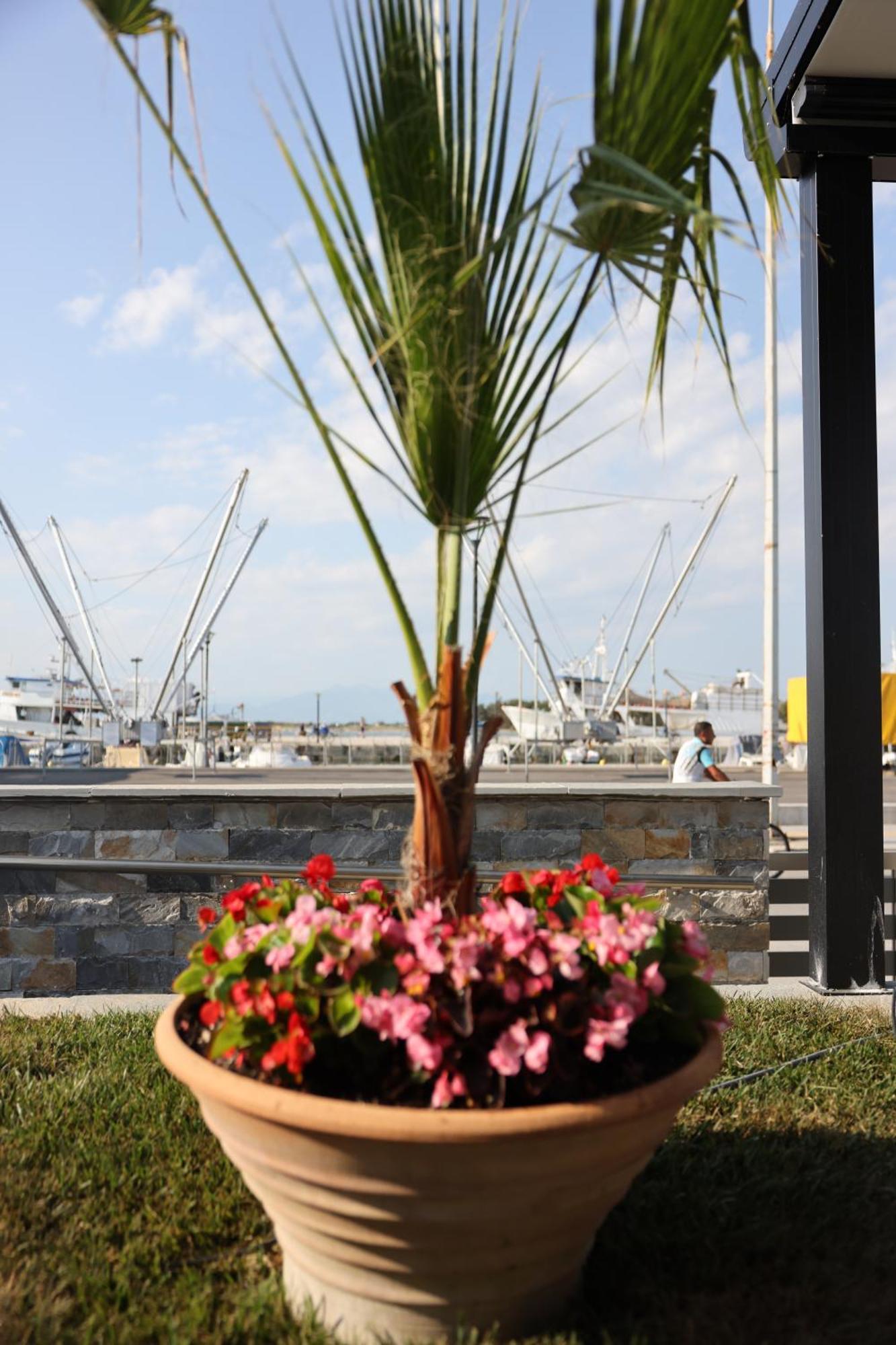 Aparthotel Nautico *
