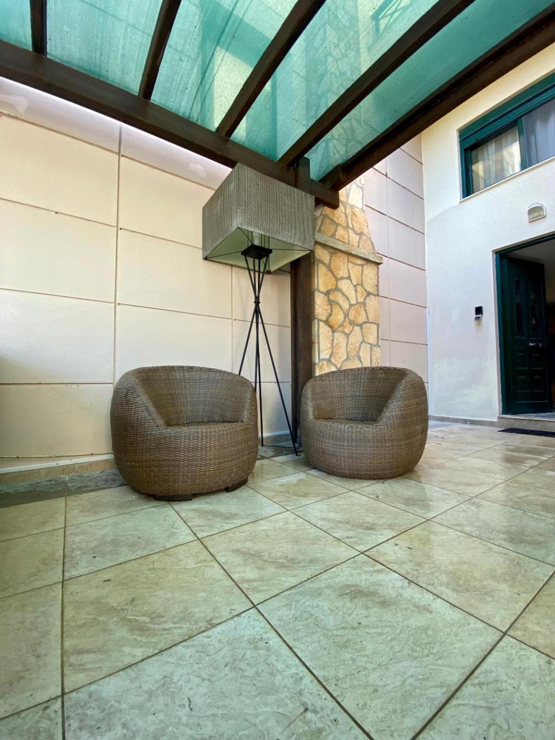 Athina Villa
