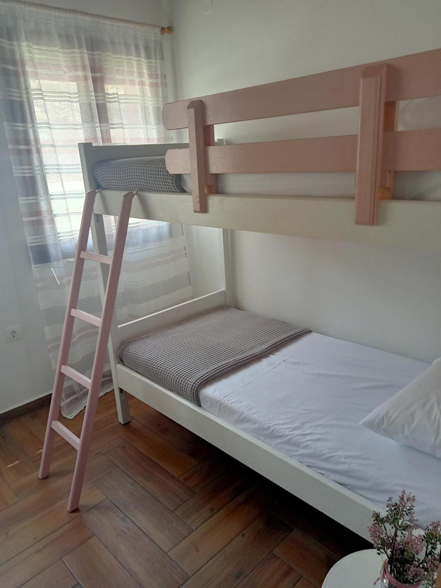 Vasileris Holiday home