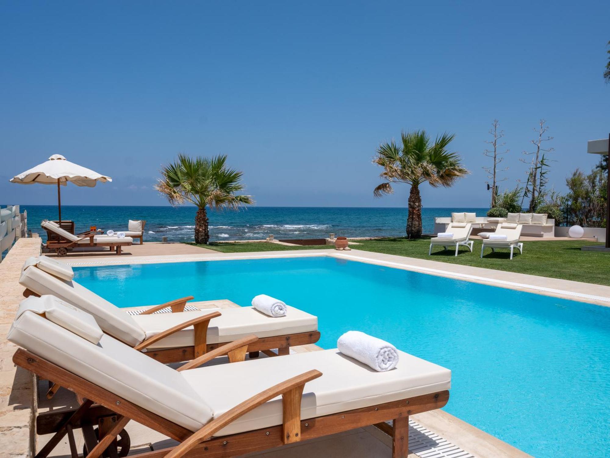 Hersonissos Beach Villa * Hersonissos (Crete)