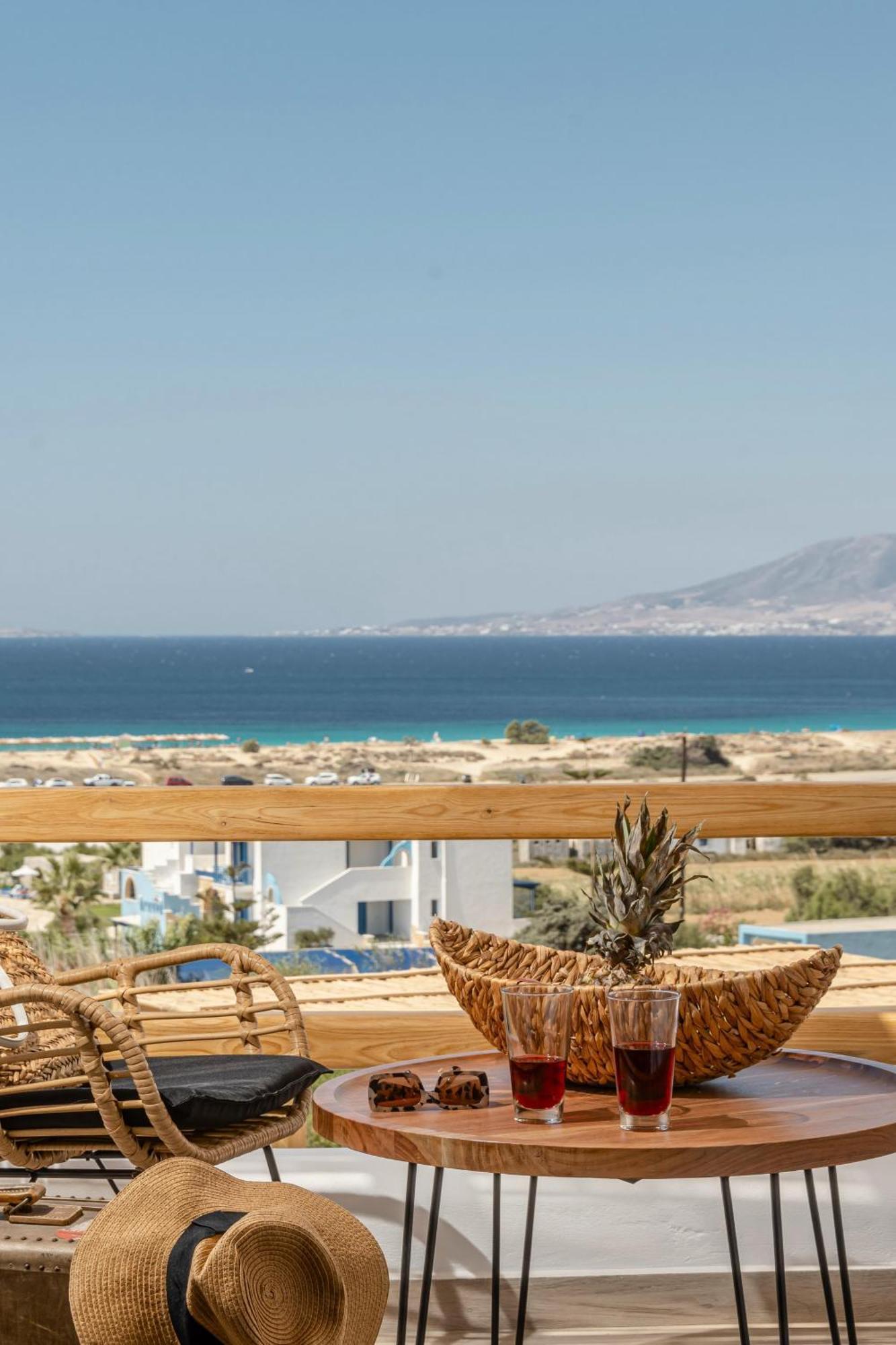 Naxos Contelibro