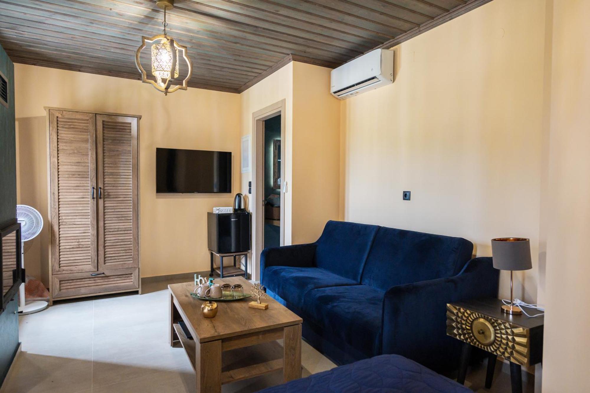 The Five Keys Guest house Monodendri