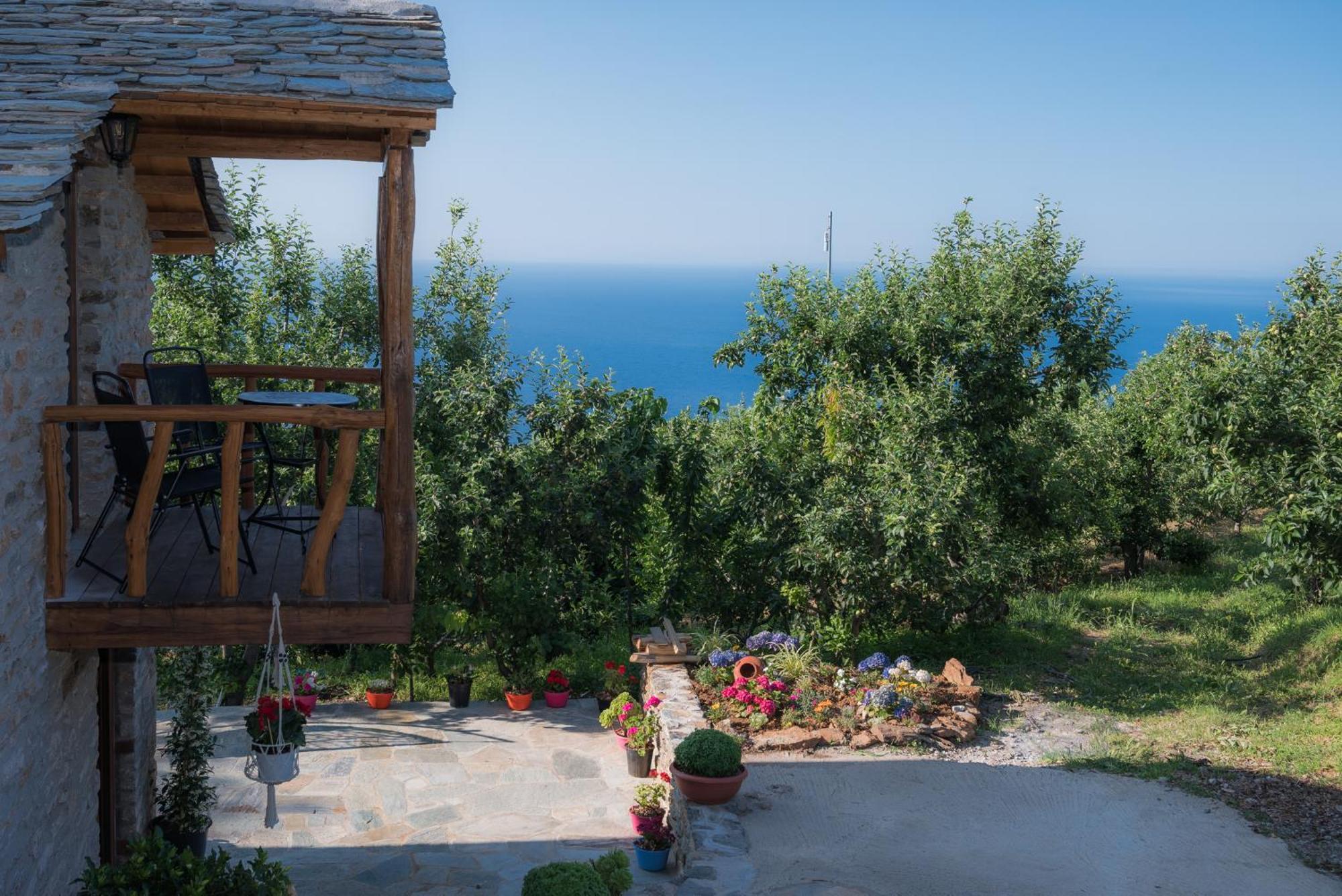 Aristoteli's Stone House Holiday home *