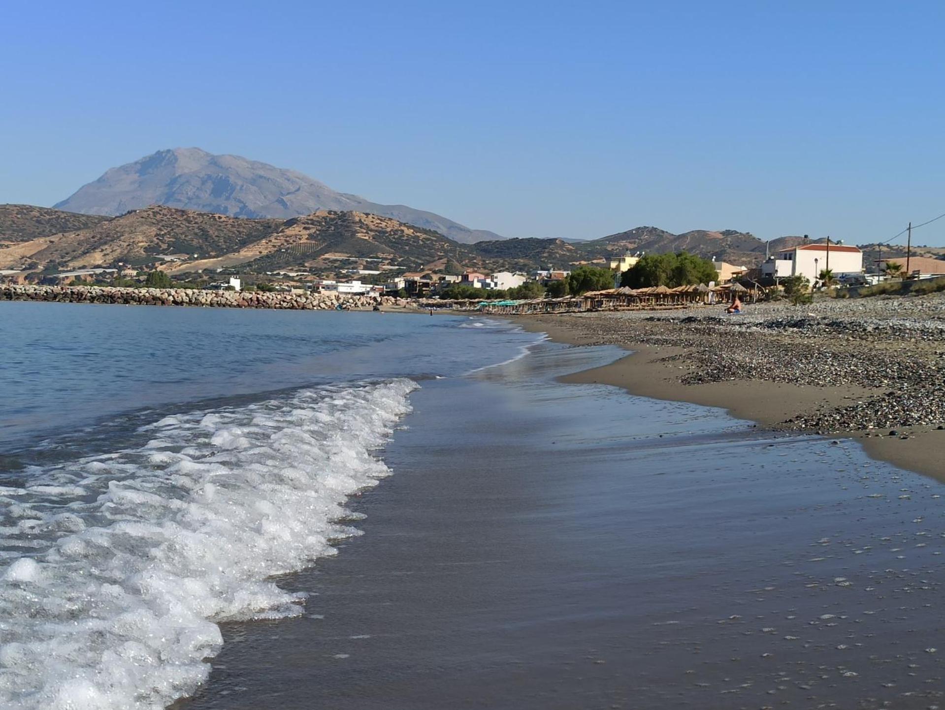 Alkioni , Beachfront, With Sea View Apartment Kokkinos Pirgos