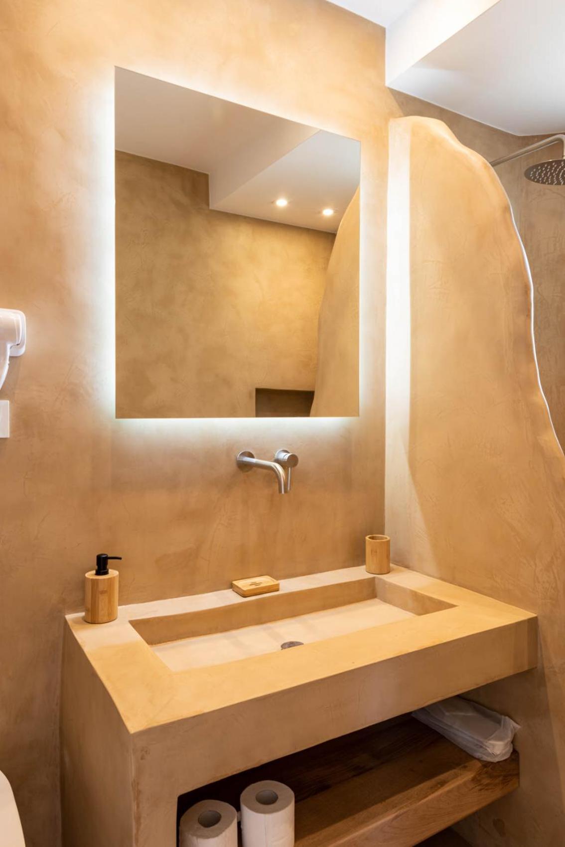 Faidon's Luxury House With Jacuzzi By Aegiankazarte Holiday home Kapotidhes
