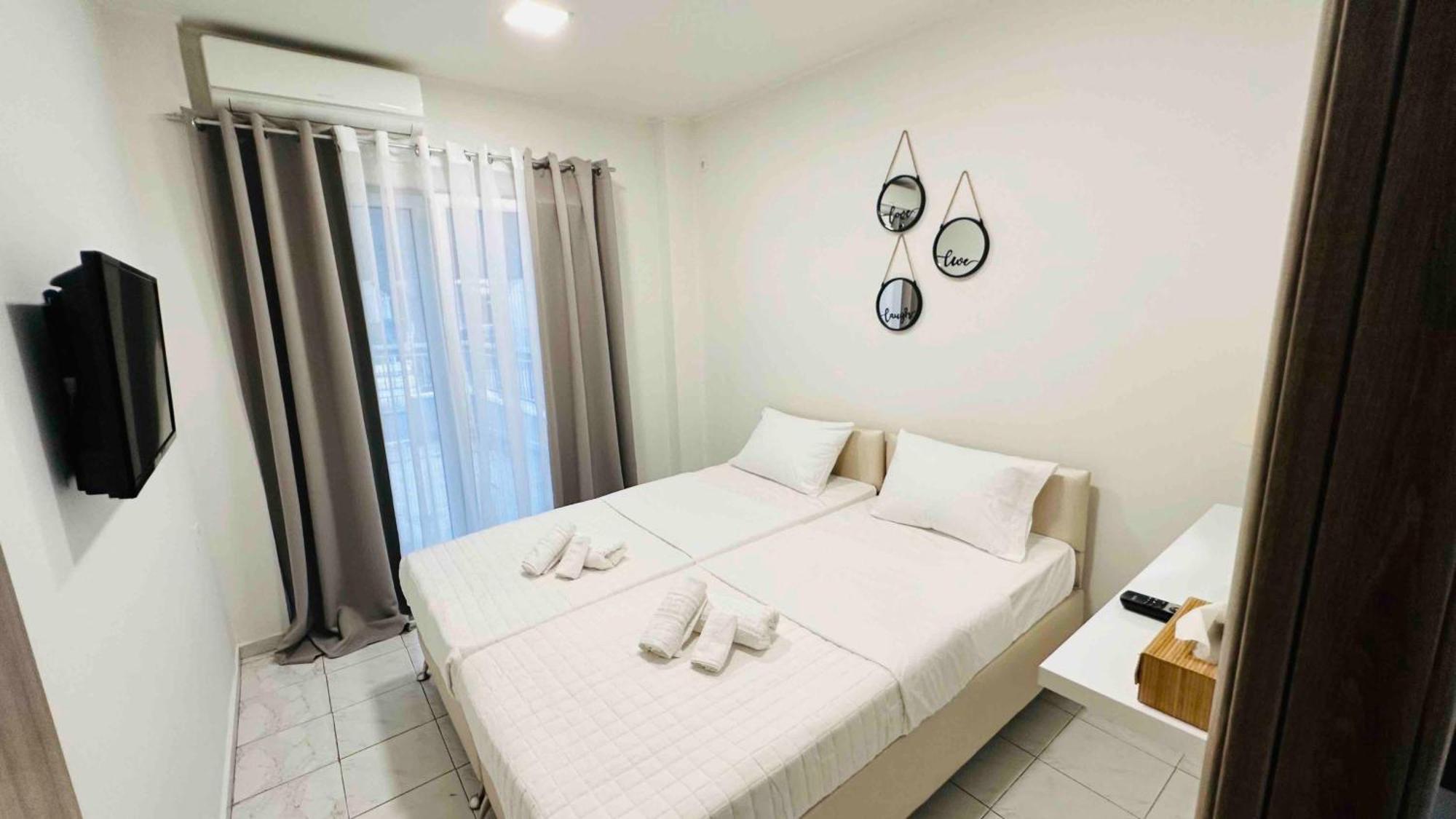 Kris Boy Apartment *