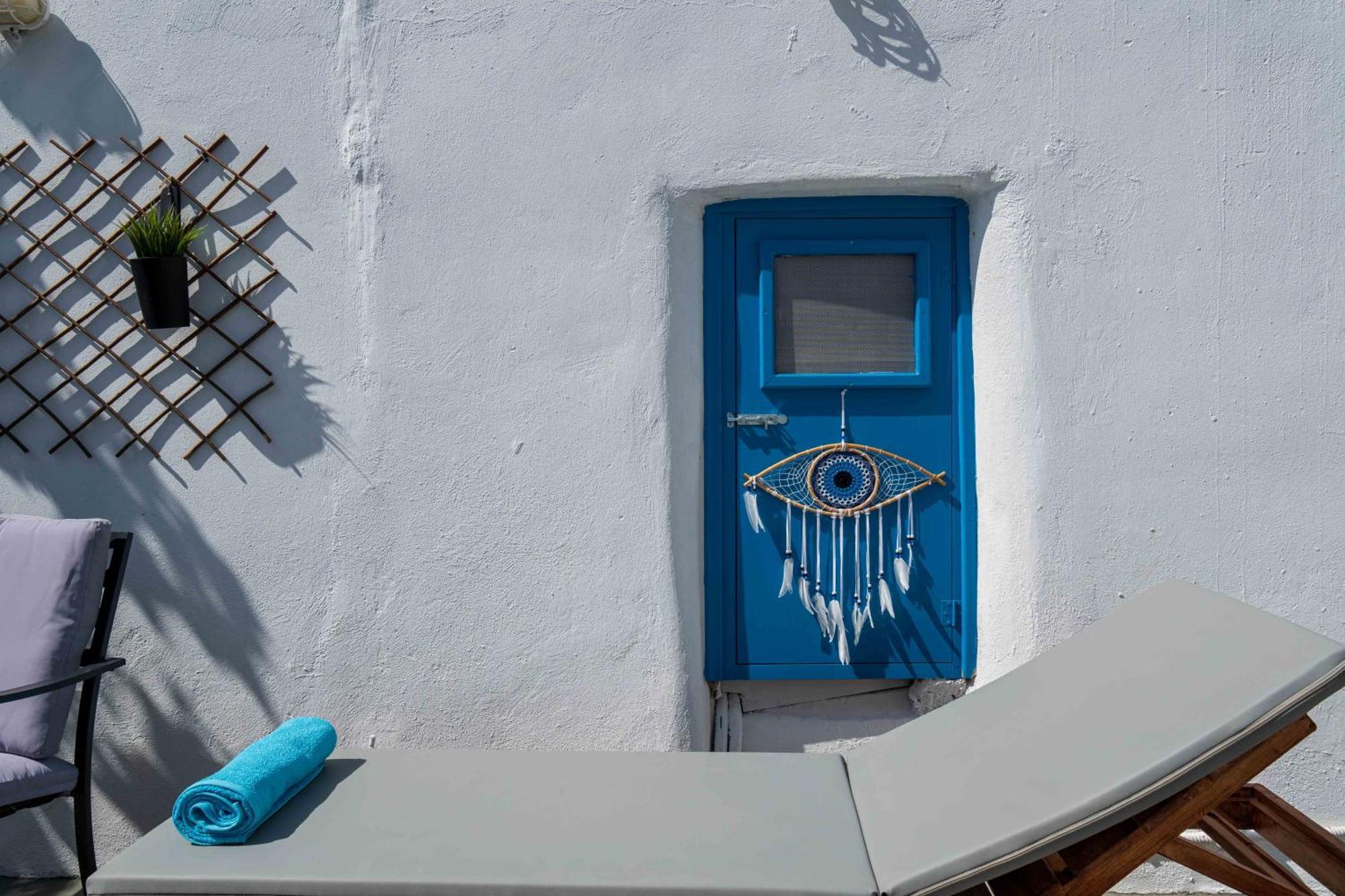 Hotel Santorita Suites