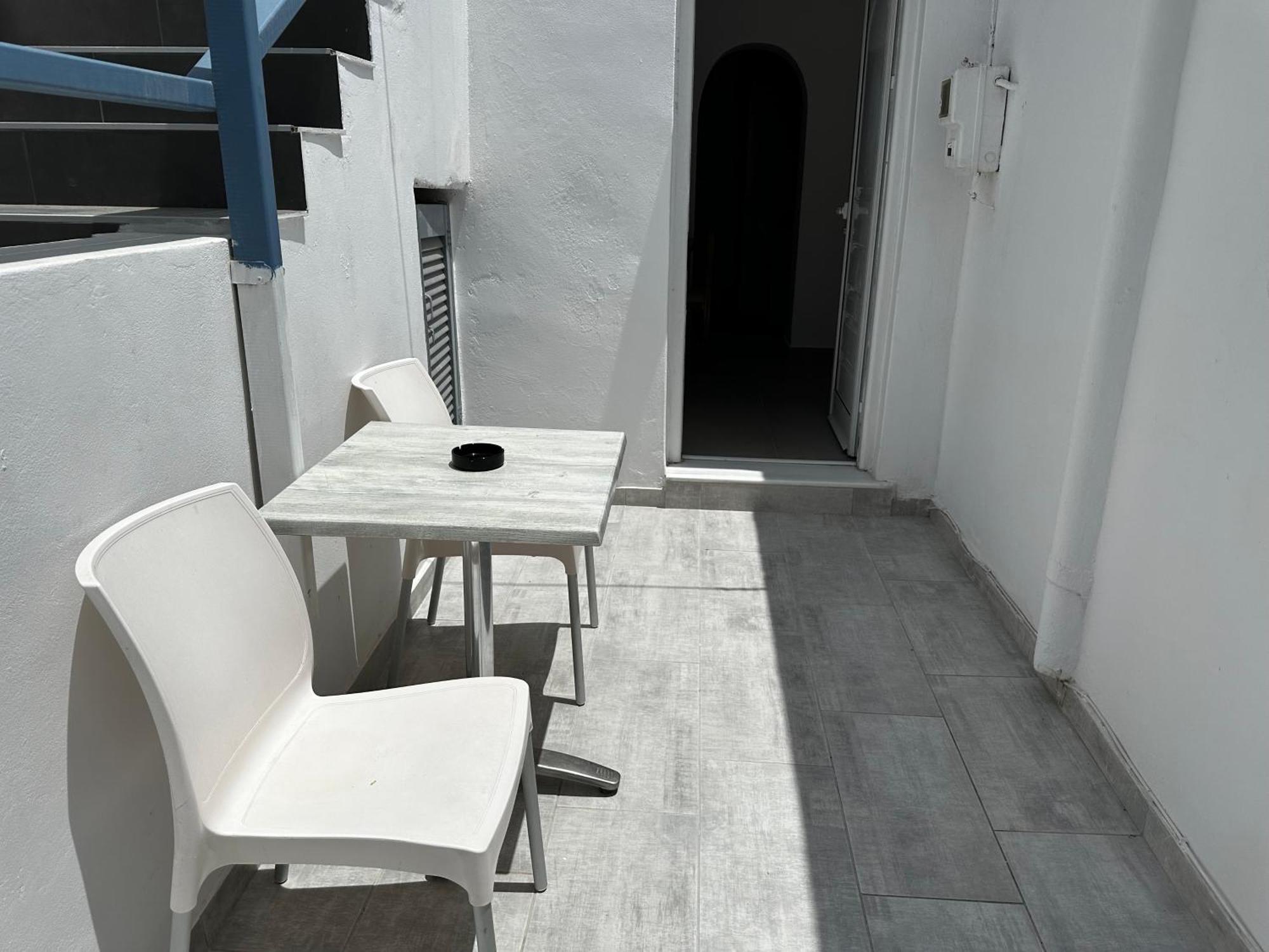 Niabelo Apartment Kamari (Santorini)