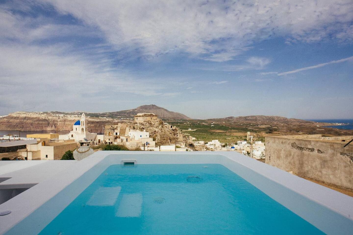 Hotel Santorita Suites