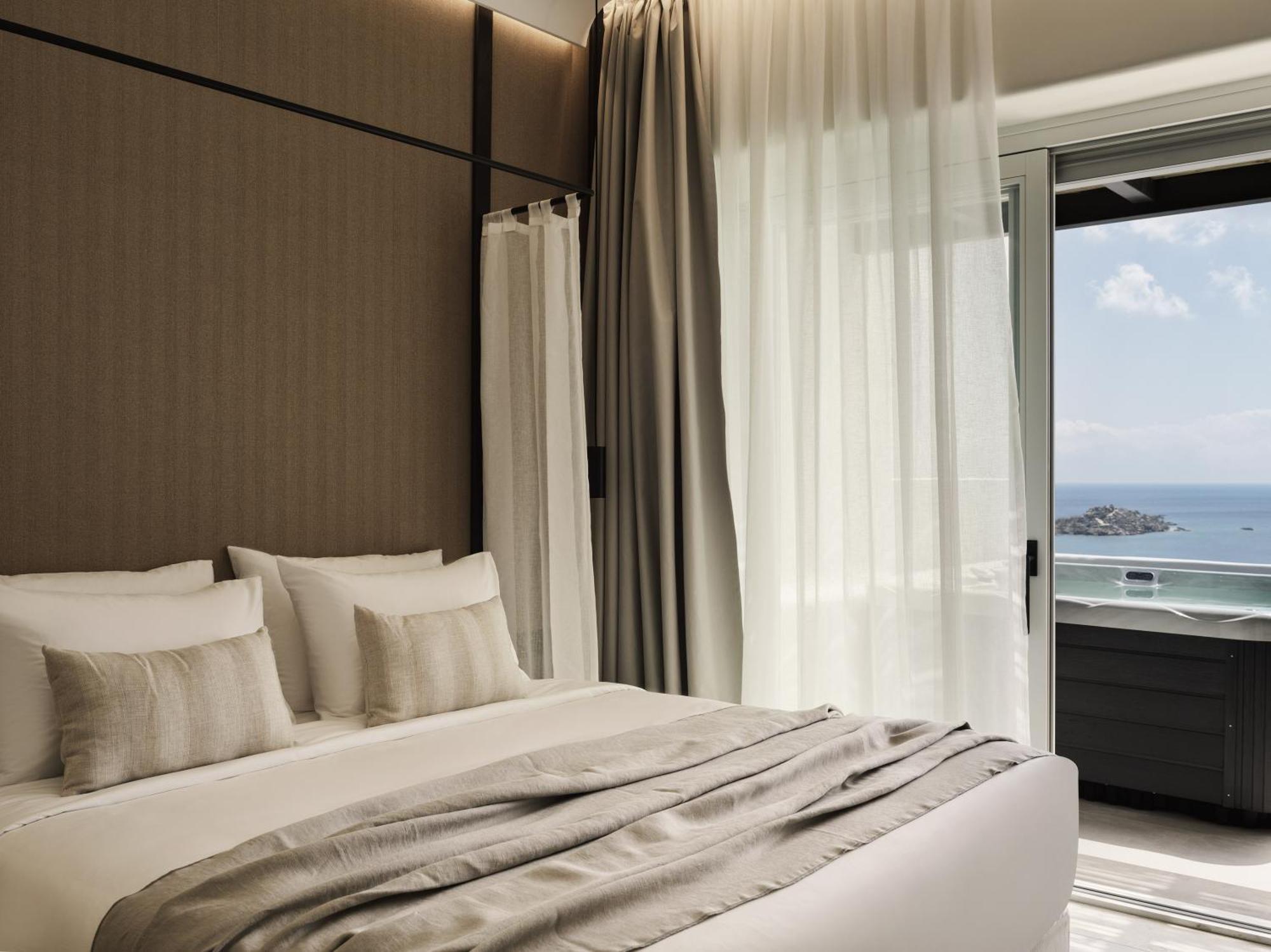 Ezio Bo Luxury Living Hotel