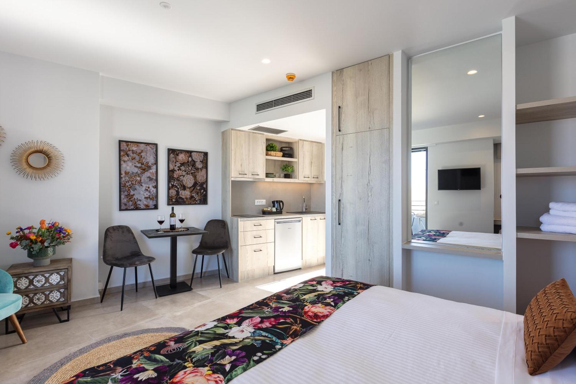 Hotel Lines Concept Rethymno (Crete)
