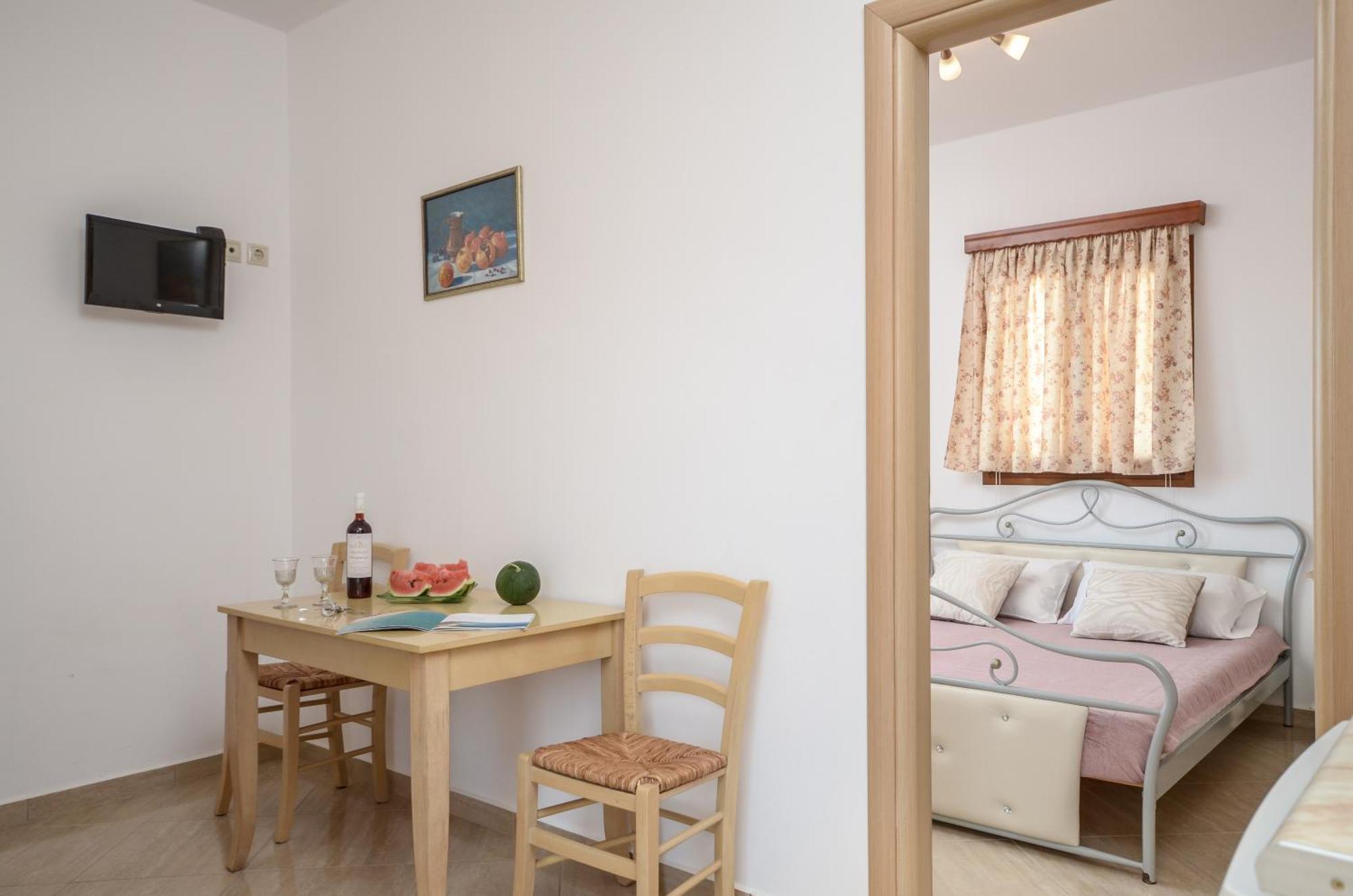 Mateus 2 Apartment Plaka (Naxos)