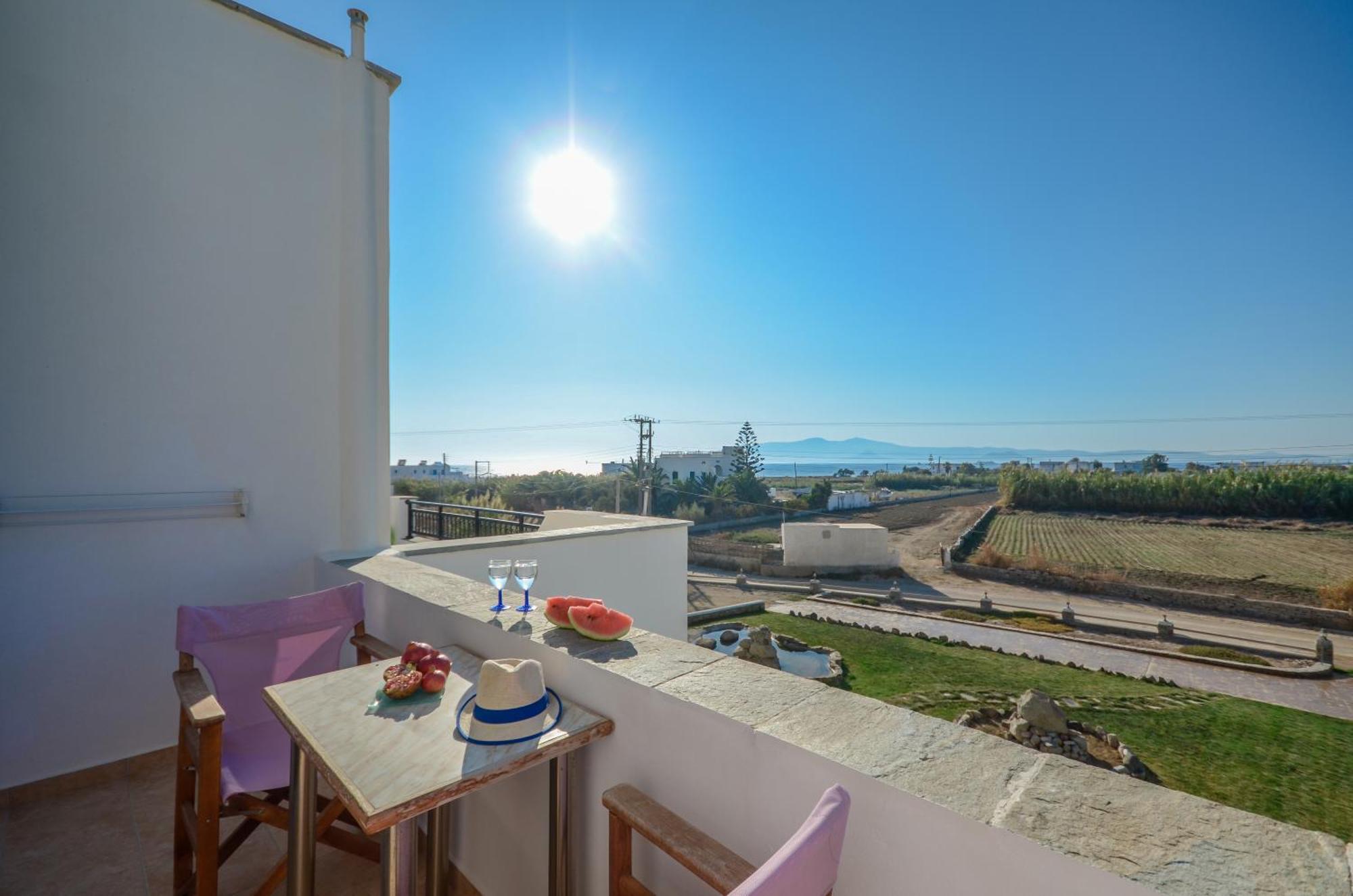 Mateus 2 Plaka (Naxos)
