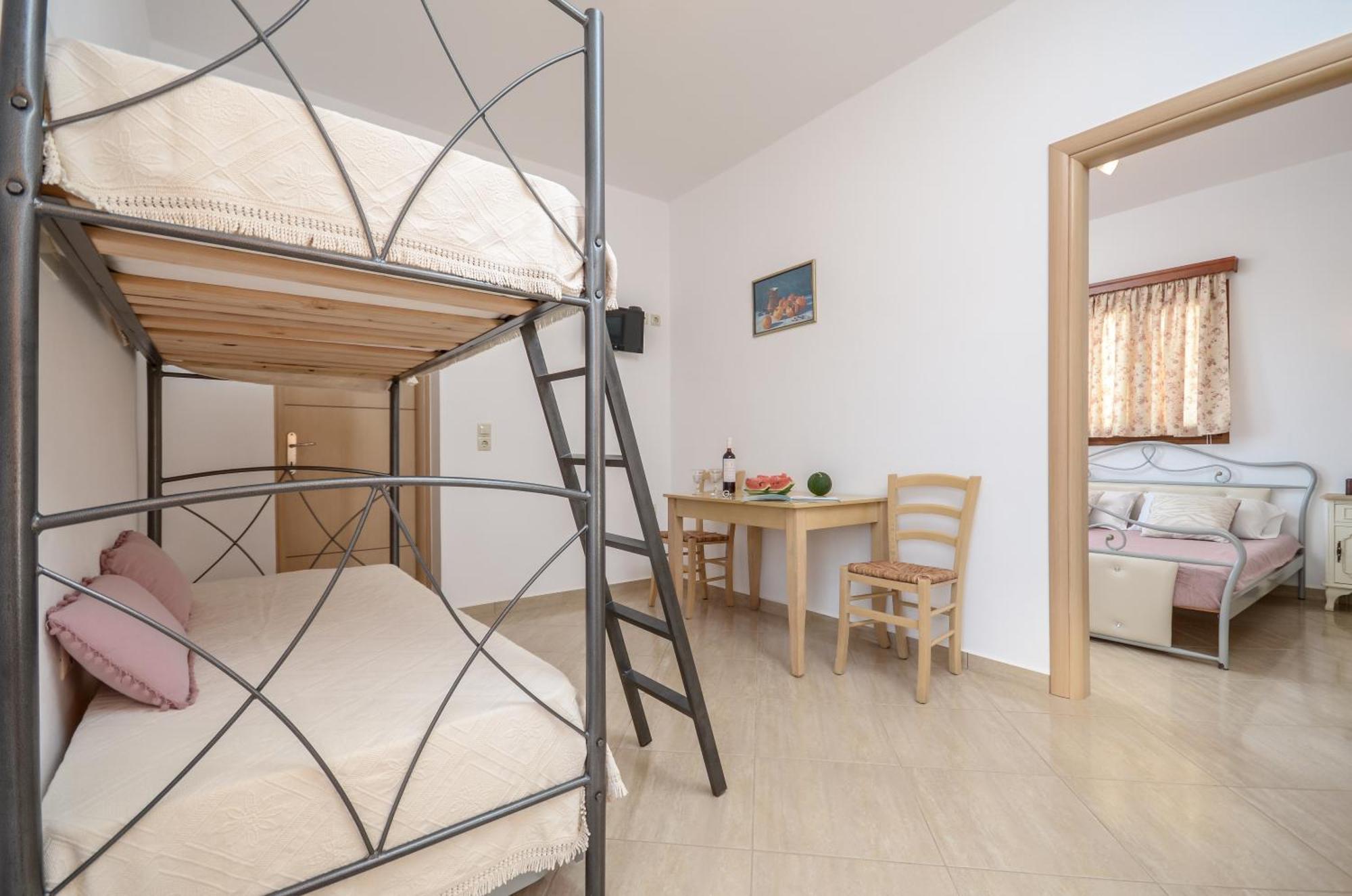 Apartment Mateus 2 *