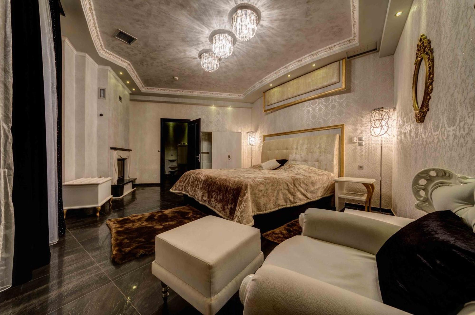 Hotel Chateau Rond Boutique & Loutraki (Pella)