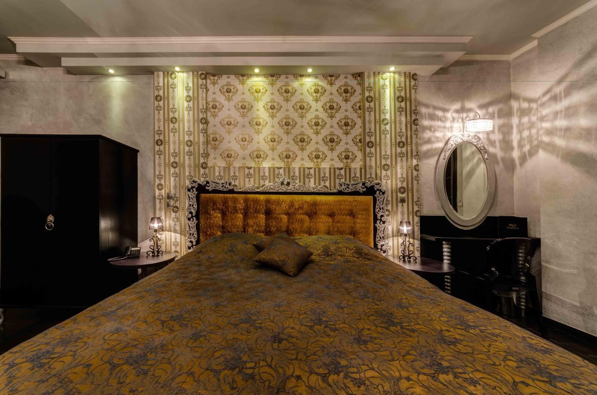 Hotel Chateau Rond Boutique & Loutraki (Pella)