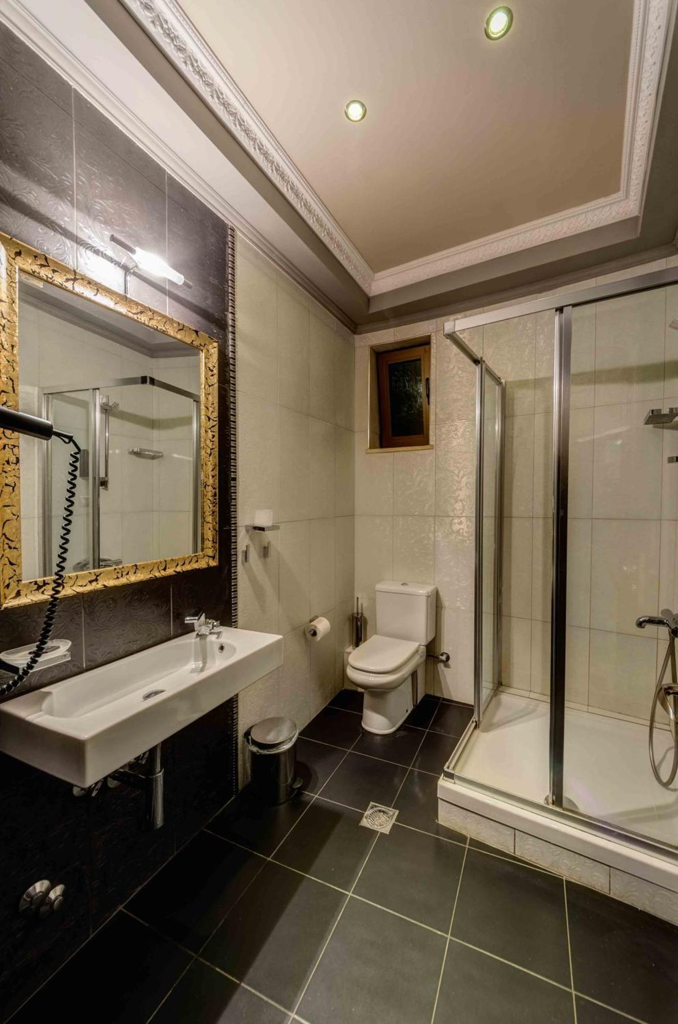 Chateau Rond Boutique & Hotel Loutraki (Pella)