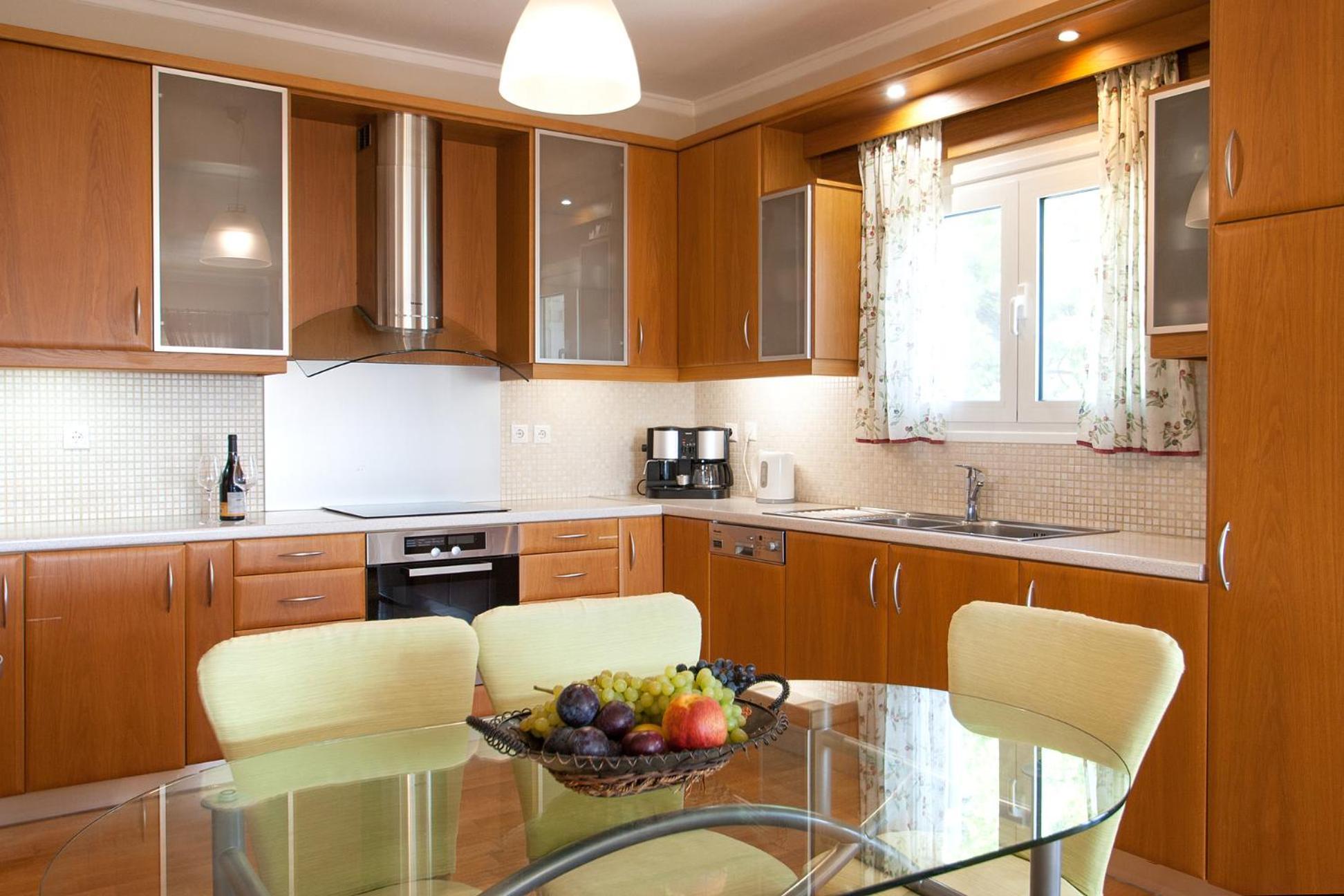 Sunny Villa *