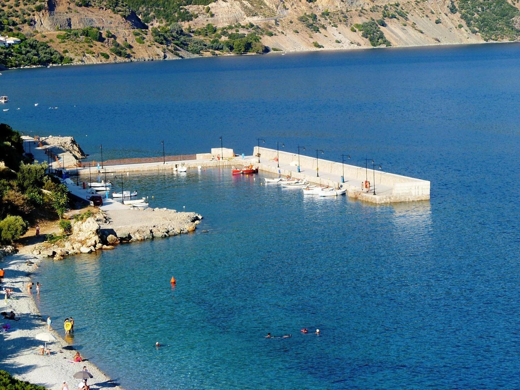 Kapougiati Aparthotel