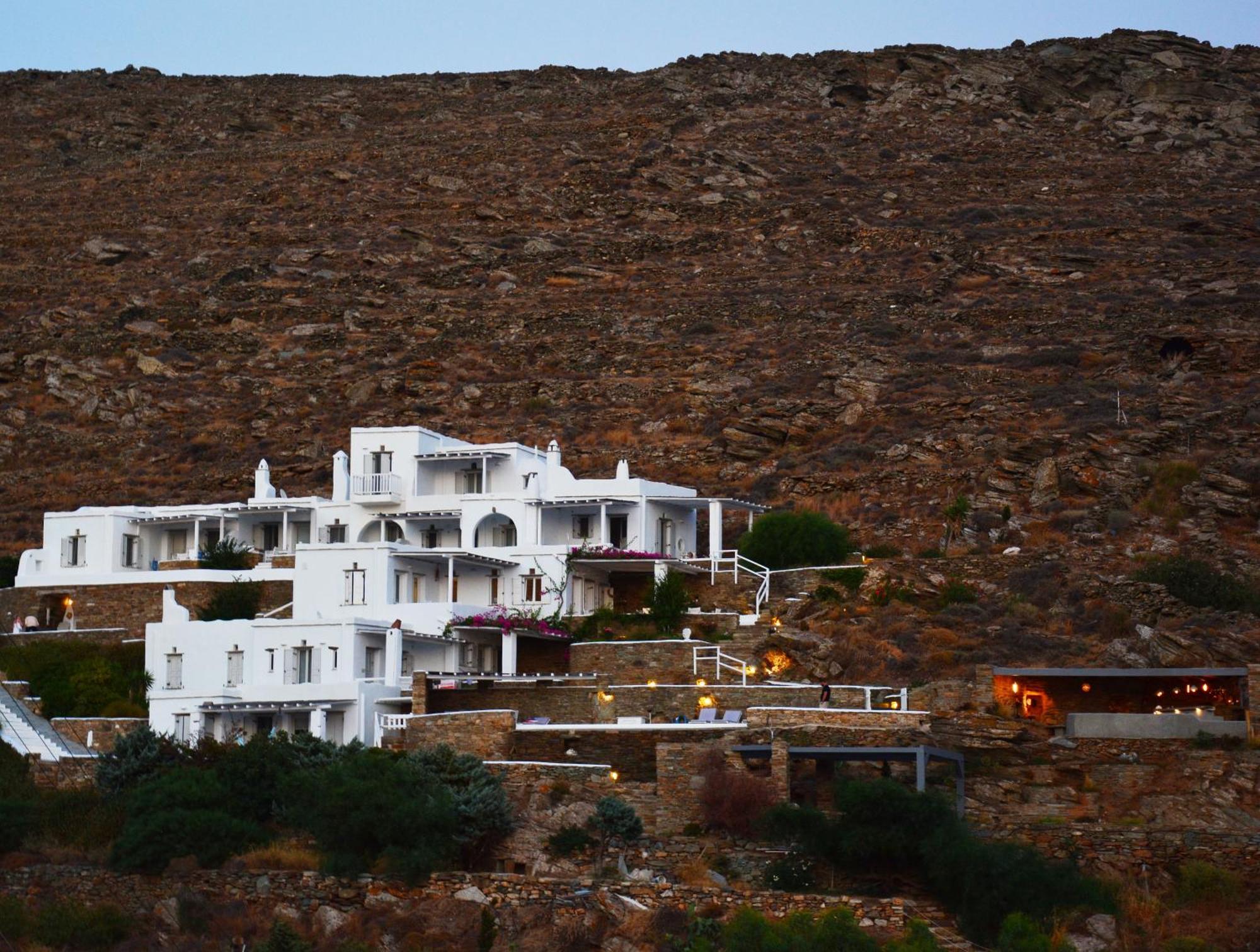 Aparthotel Vega *