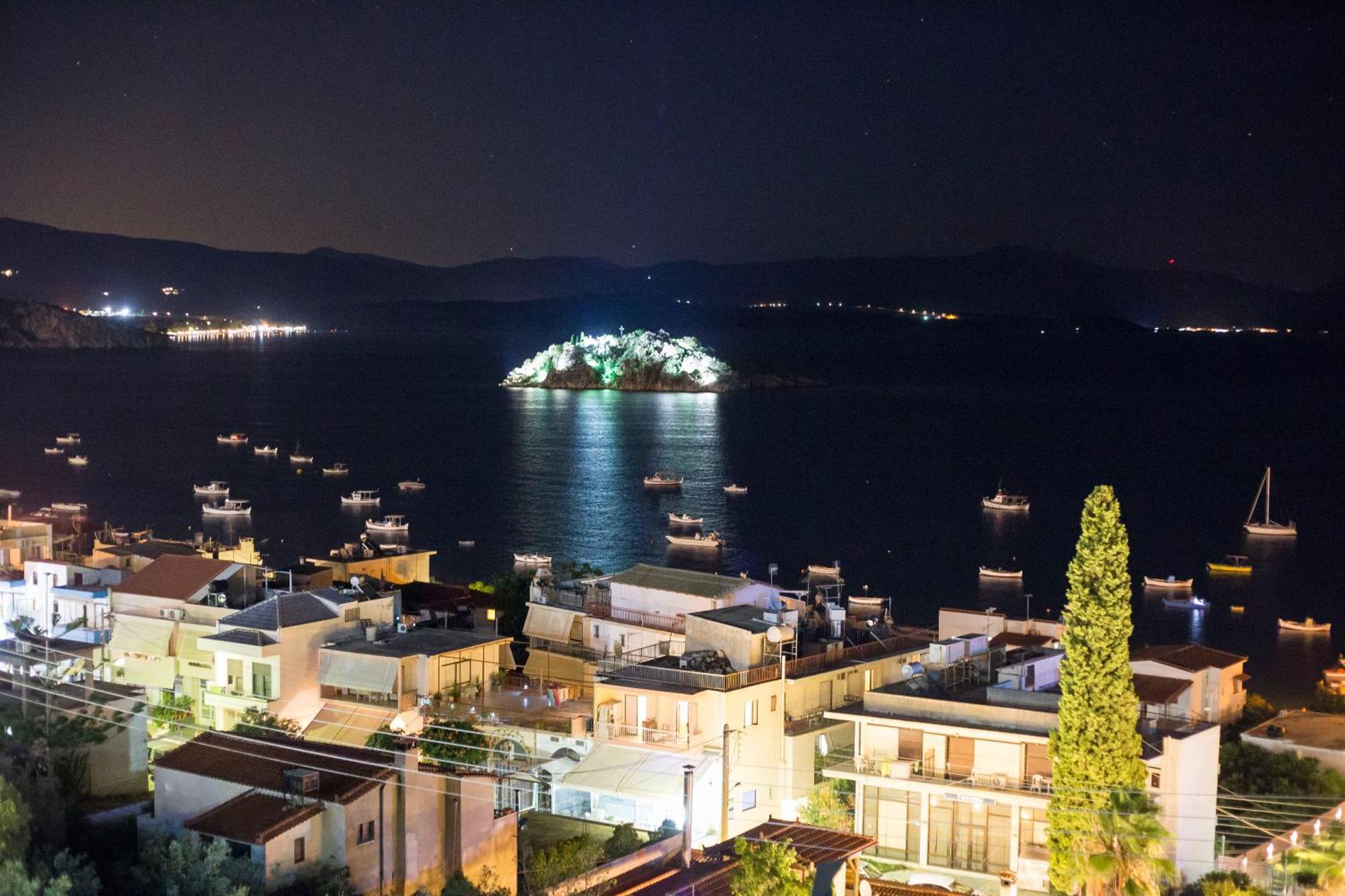 Apartment Sea View Tolo