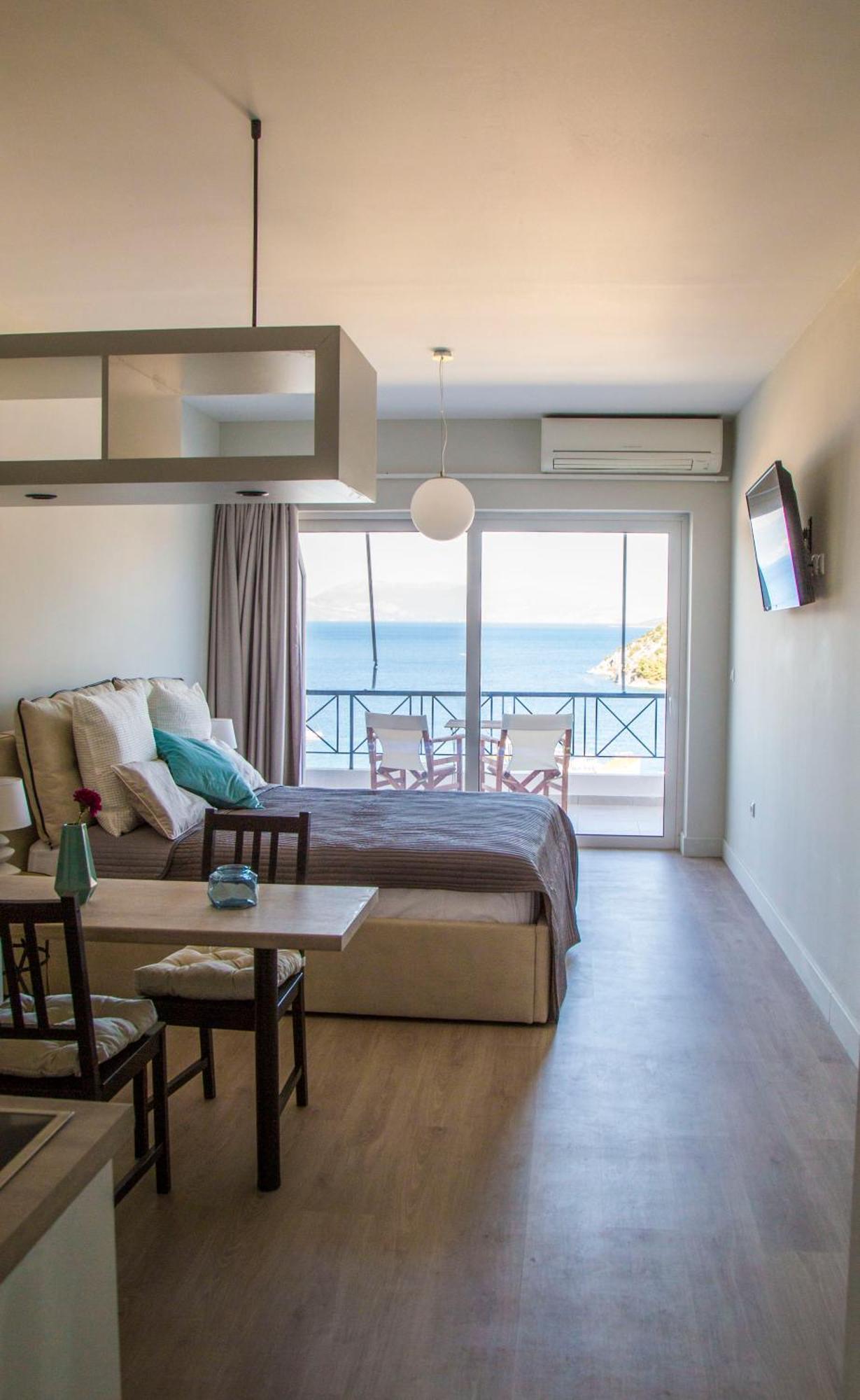 Apartment Sea View Tolo