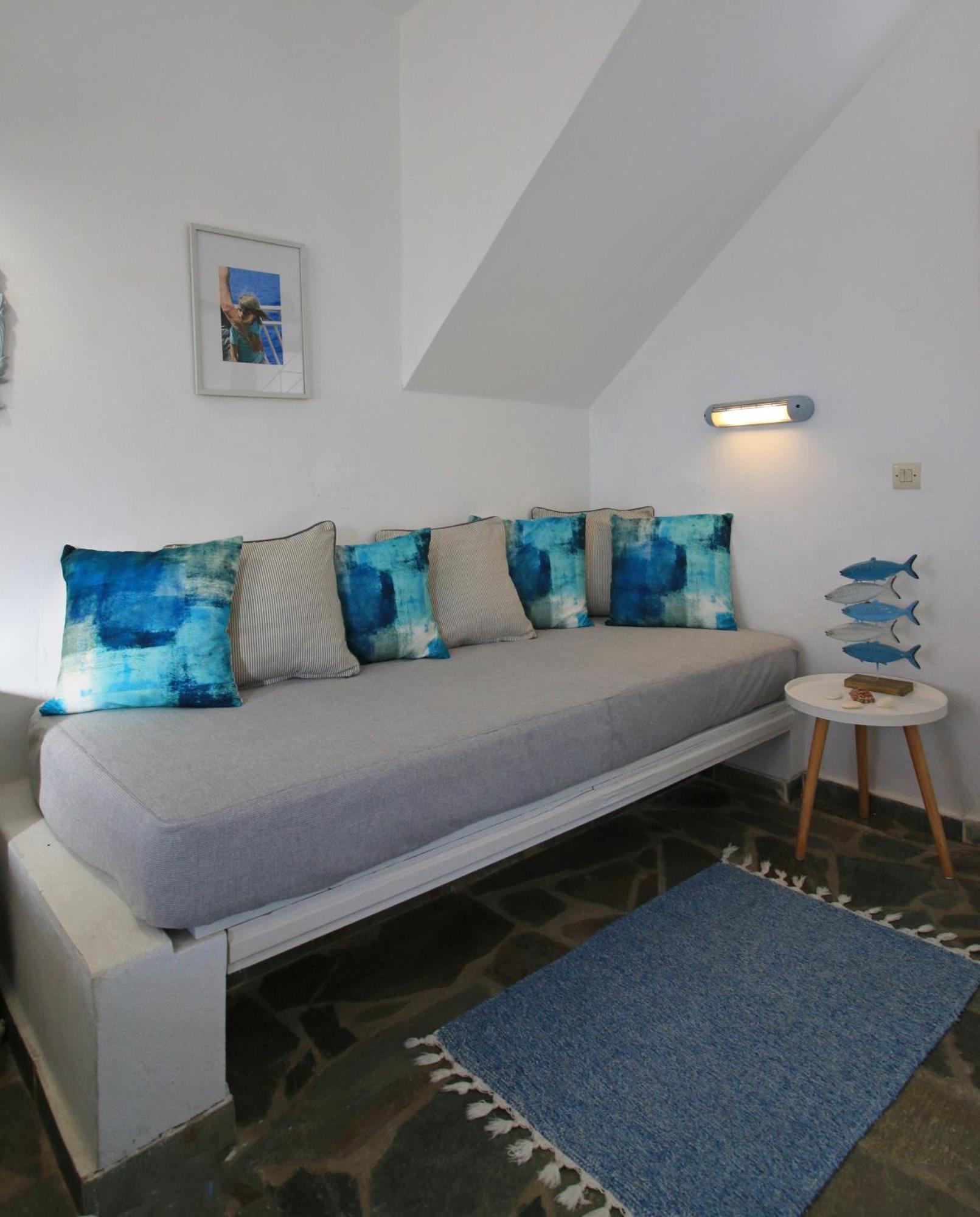 Captain's Apartment *