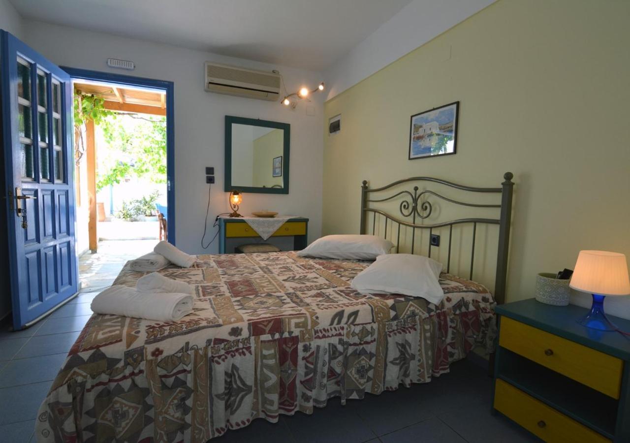 Jimmy's Apartment Plaka (Milos)