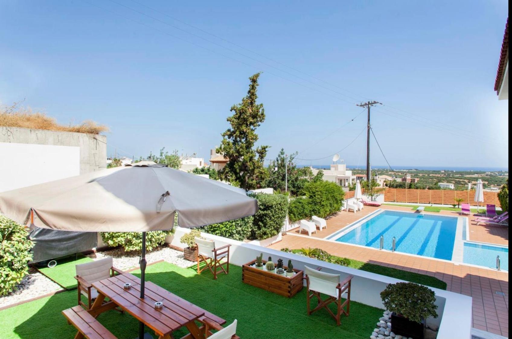Artemis Luxury - Private Pool Oasis Villa Hersonissos (Crete)