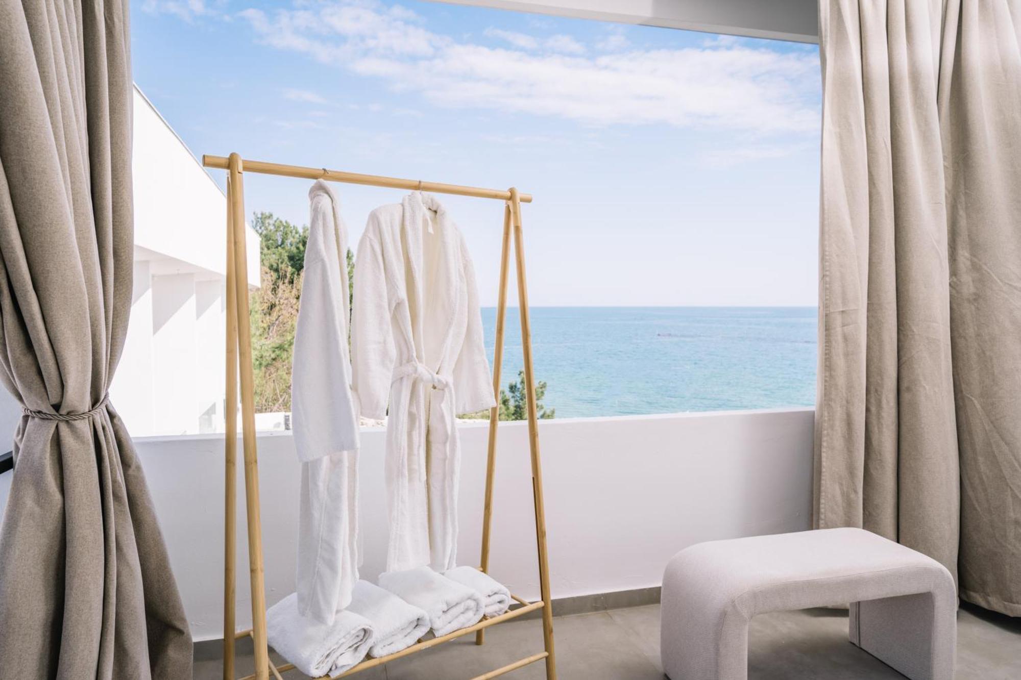 Akrotiri Olympus Luxury - Adults Only Hotel