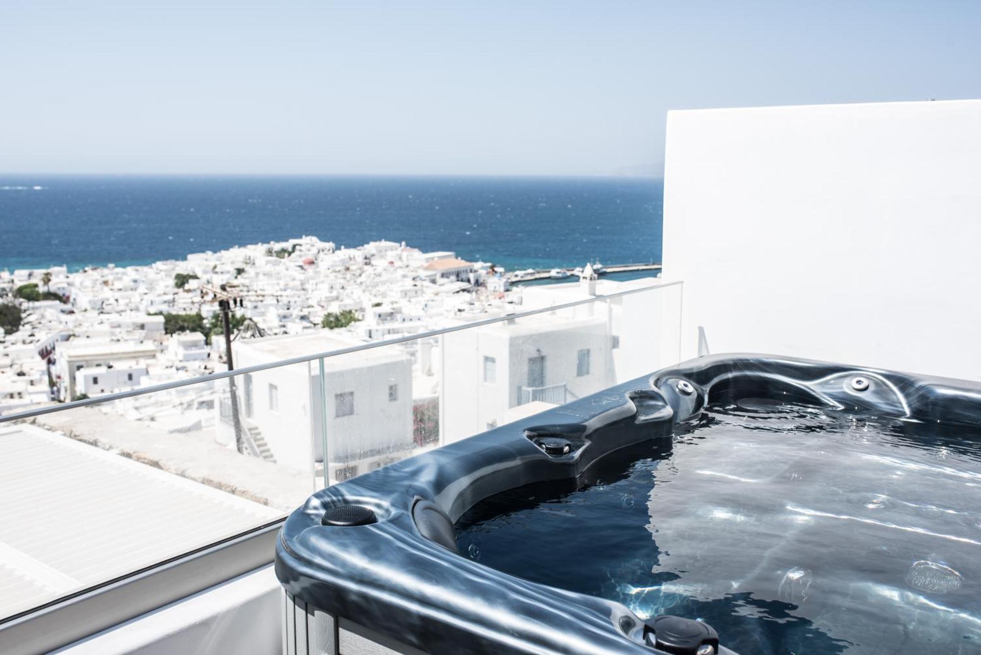 νumi Boutique Mykonos Town