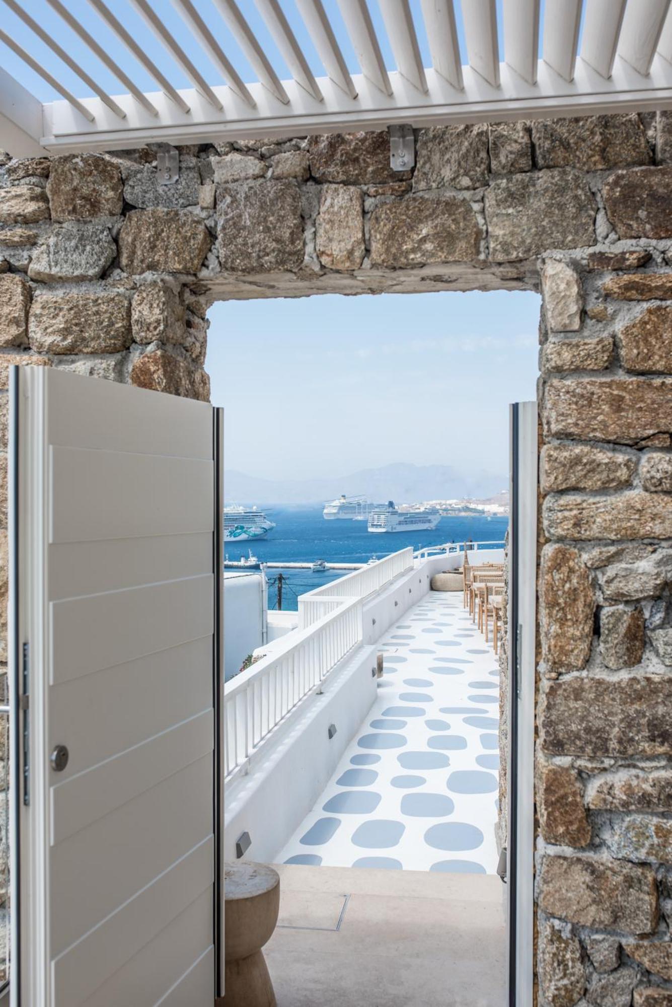 νumi Boutique Hotel Mykonos Town
