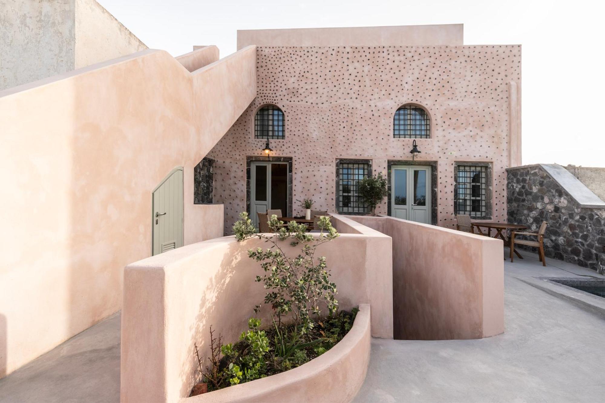 Frescoes Luxury By Kb Hospitality Aparthotel Messaria (Santorini)