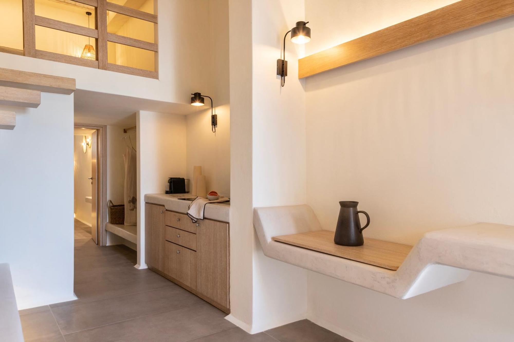 Frescoes Luxury By Kb Hospitality * Messaria (Santorini)