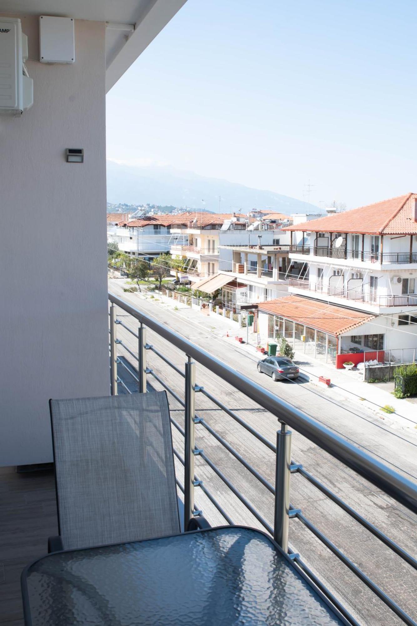Zeusplace G7 Apartment Neoi Poroi