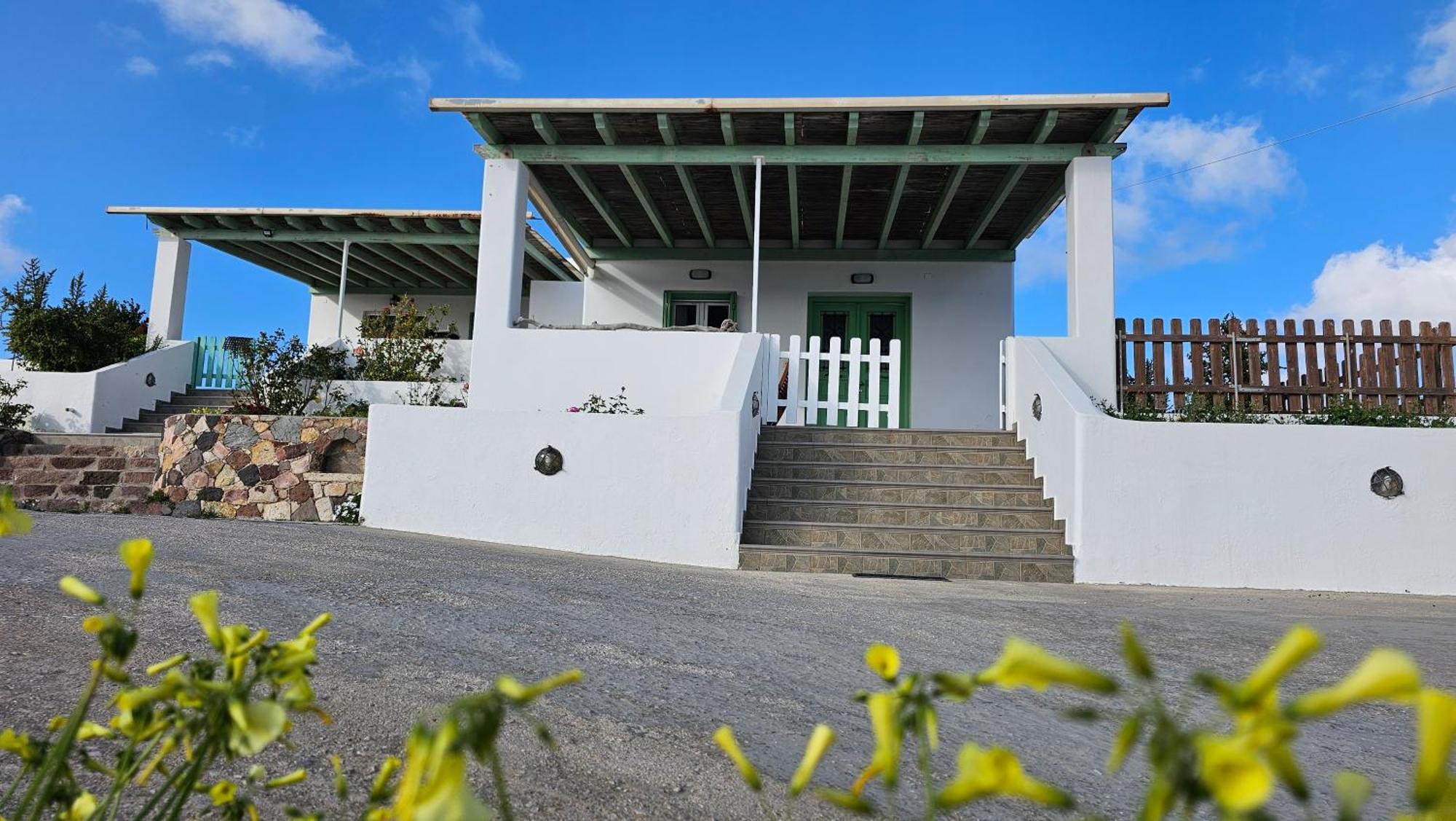 Tony's House With Sea View