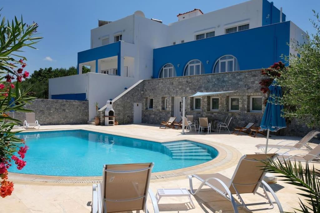 Villa Oliv Sea View / Lgbt Friendly Skaleta