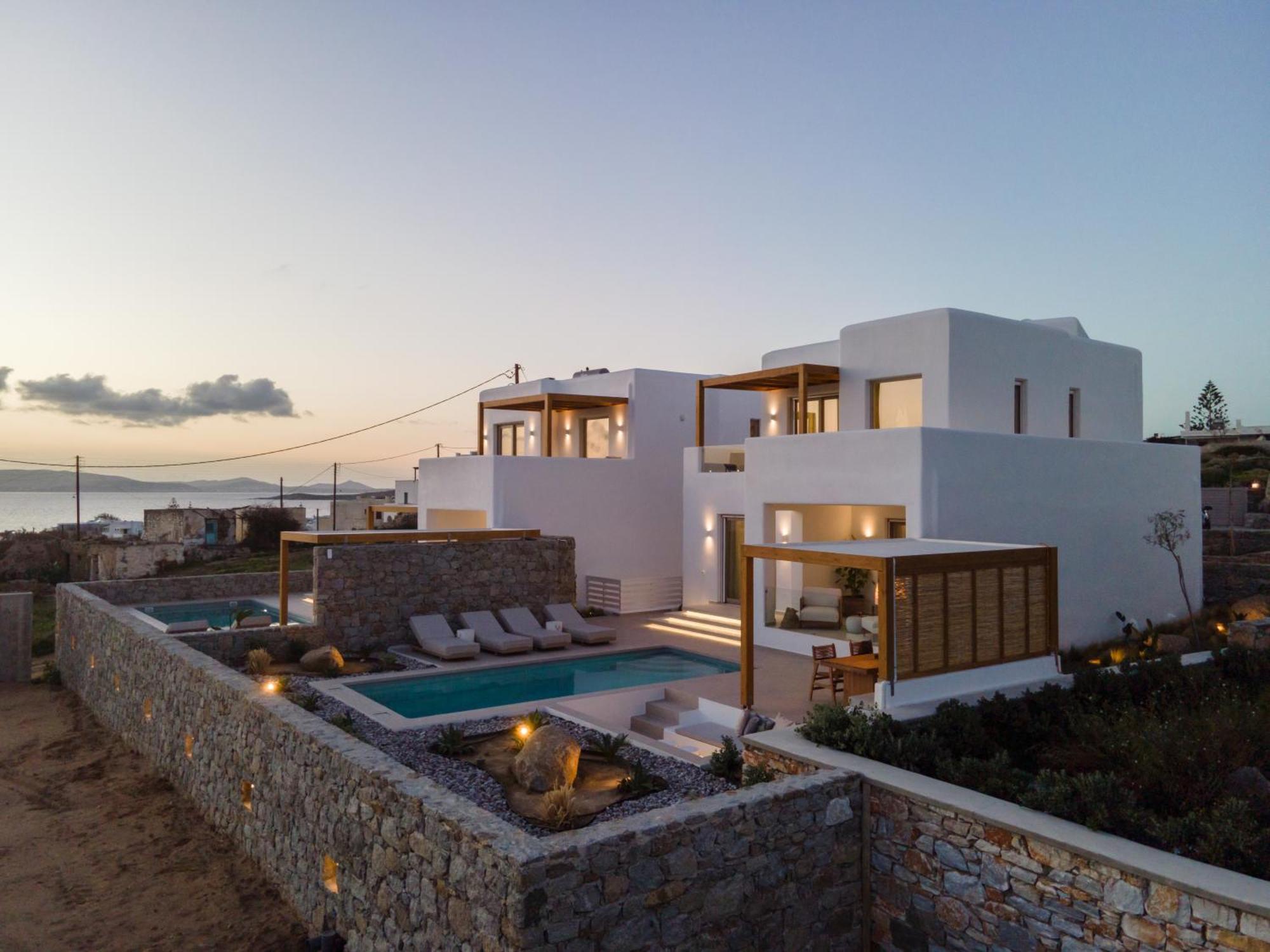 Fyroi Naxos *