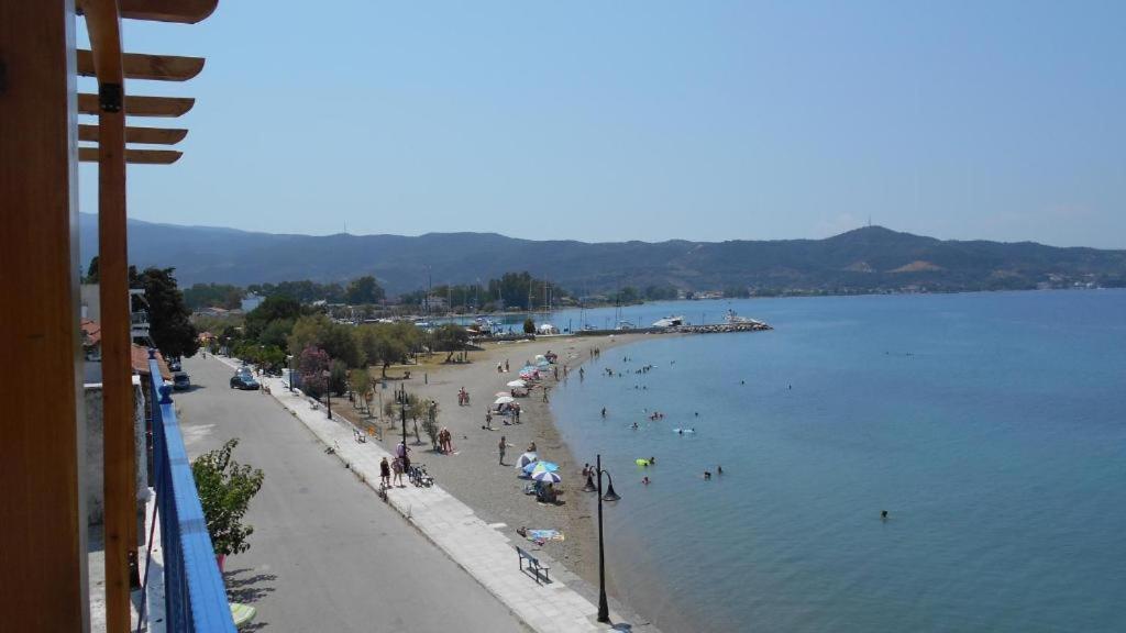 Papas On The Seafront Oreoi