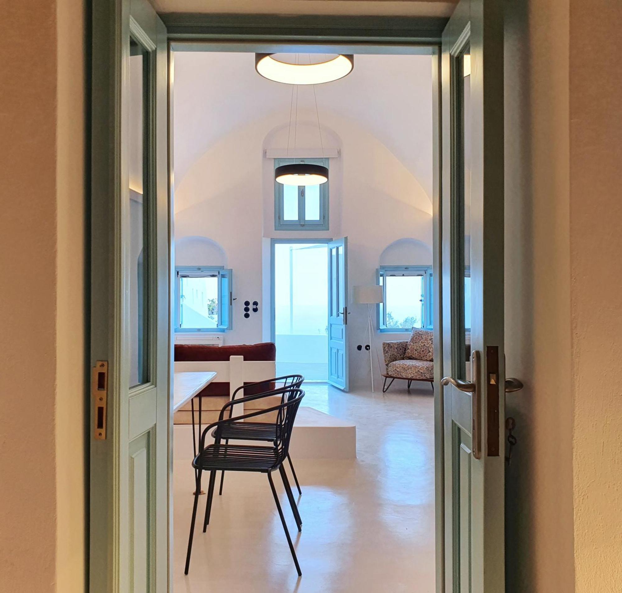 Sun Spell With Sea View-private Plunge Pool * Fira (Santorini)