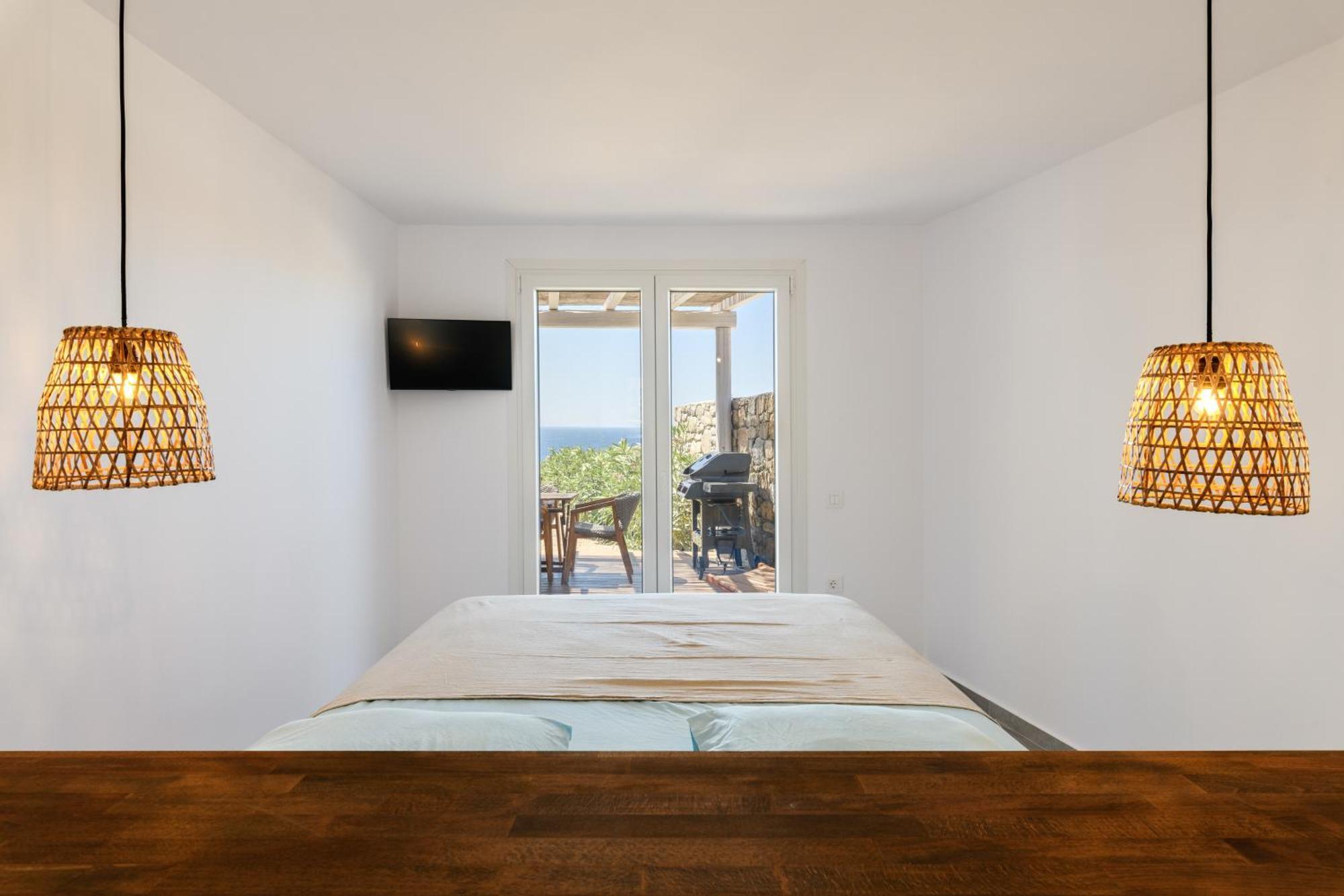 Emerald Bay 4br With Pool By Lia Holiday home