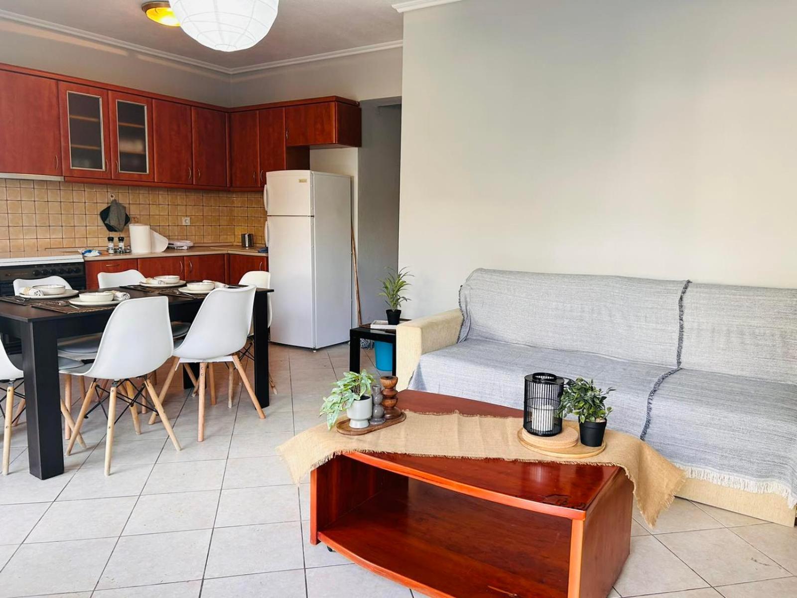 Seaside View Apartment