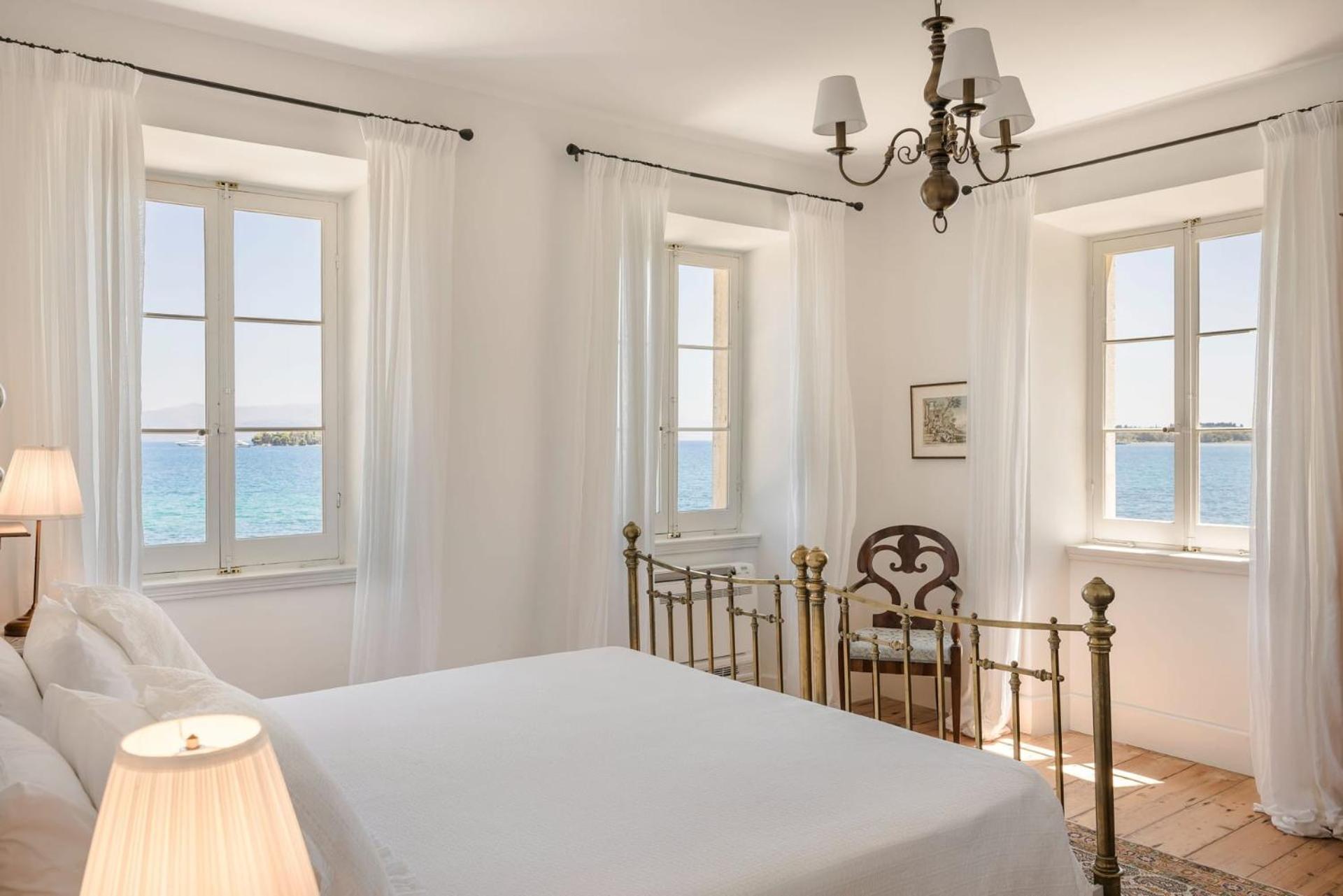 Magnificent Seafront Corfu - 5 En-suite Bedrooms -the Durrells House | Historic Elegance & Modern Luxuries - Direct Access & Private Heated Pool *