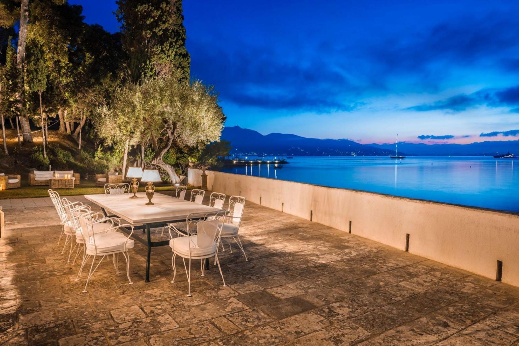 Villa Magnificent Seafront Corfu - 5 En-suite Bedrooms -the Durrells House | Historic Elegance & Modern Luxuries - Direct Access & Private Heated Pool *
